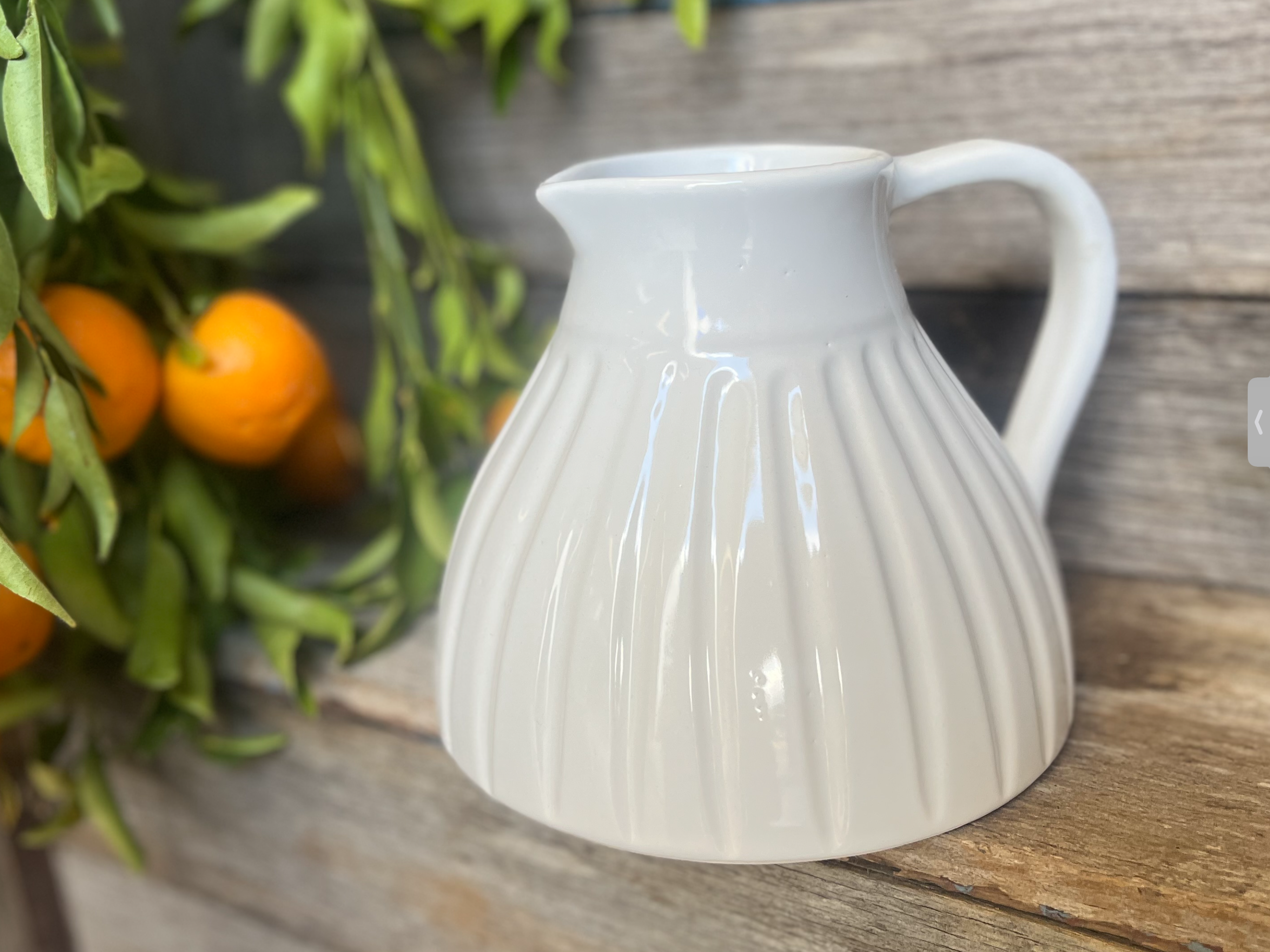 Milieu Jug White.