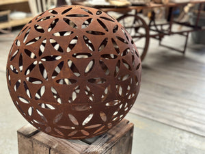 XL DECORATIVE Rust Garden Sphere BALL