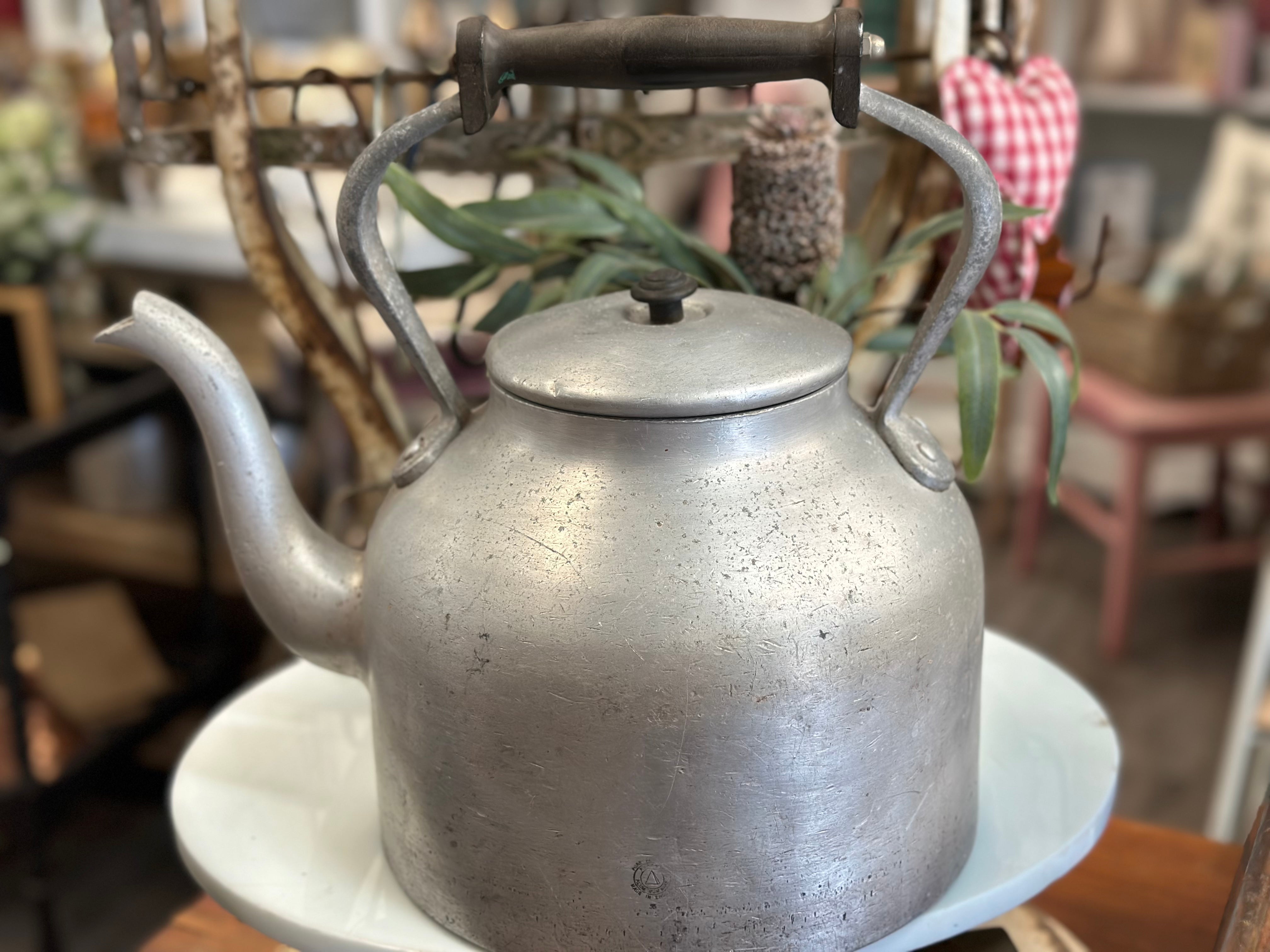 Jumbo Vintage Kettle