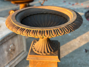 Cast Iron ELIZABETH Urn
