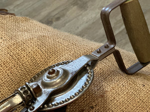 Vintage SWIFT Egg Beater