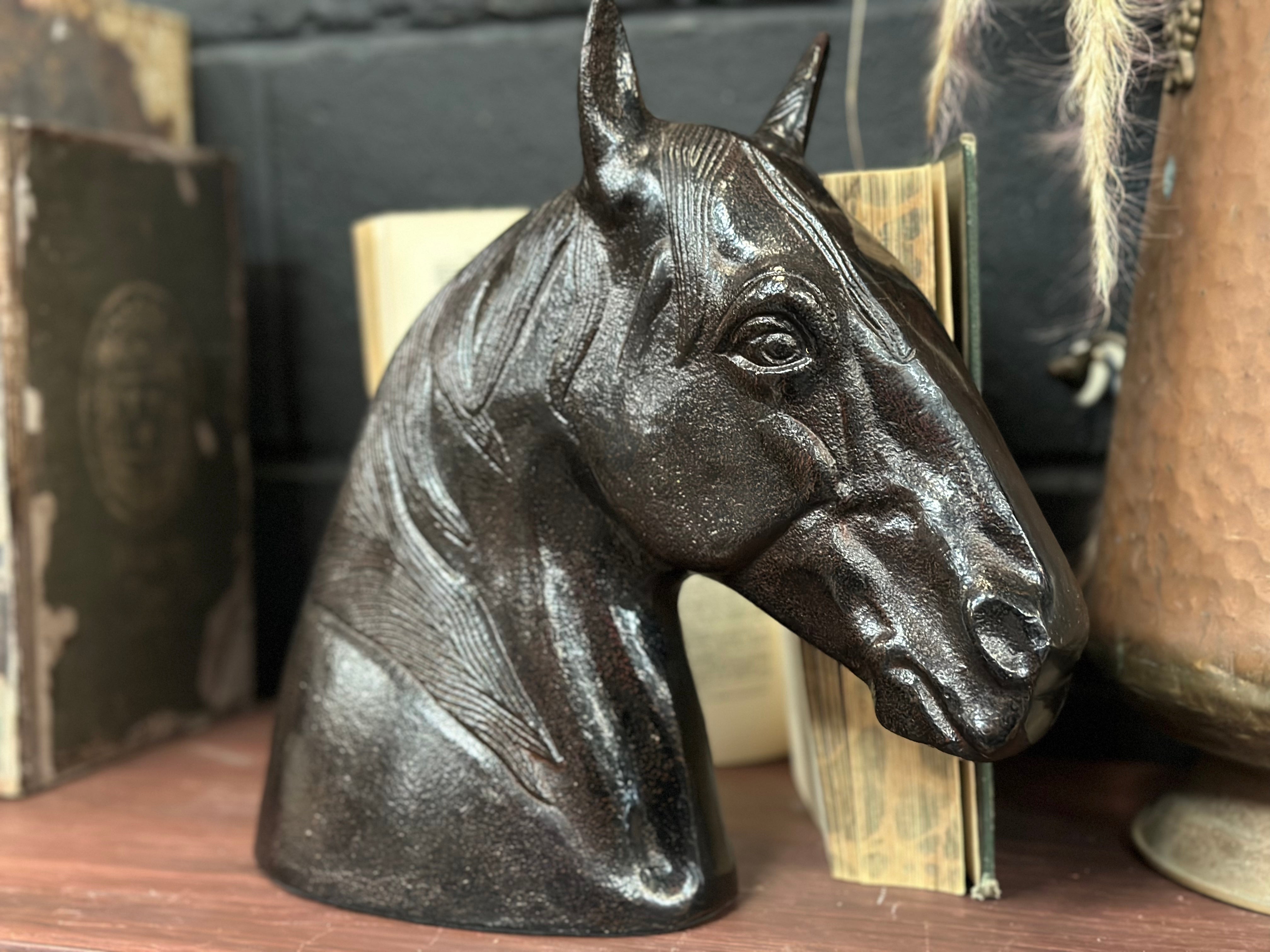 HORSE Decor HEAVY