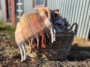 ELK RIDGE Mohair Throw EARTH
