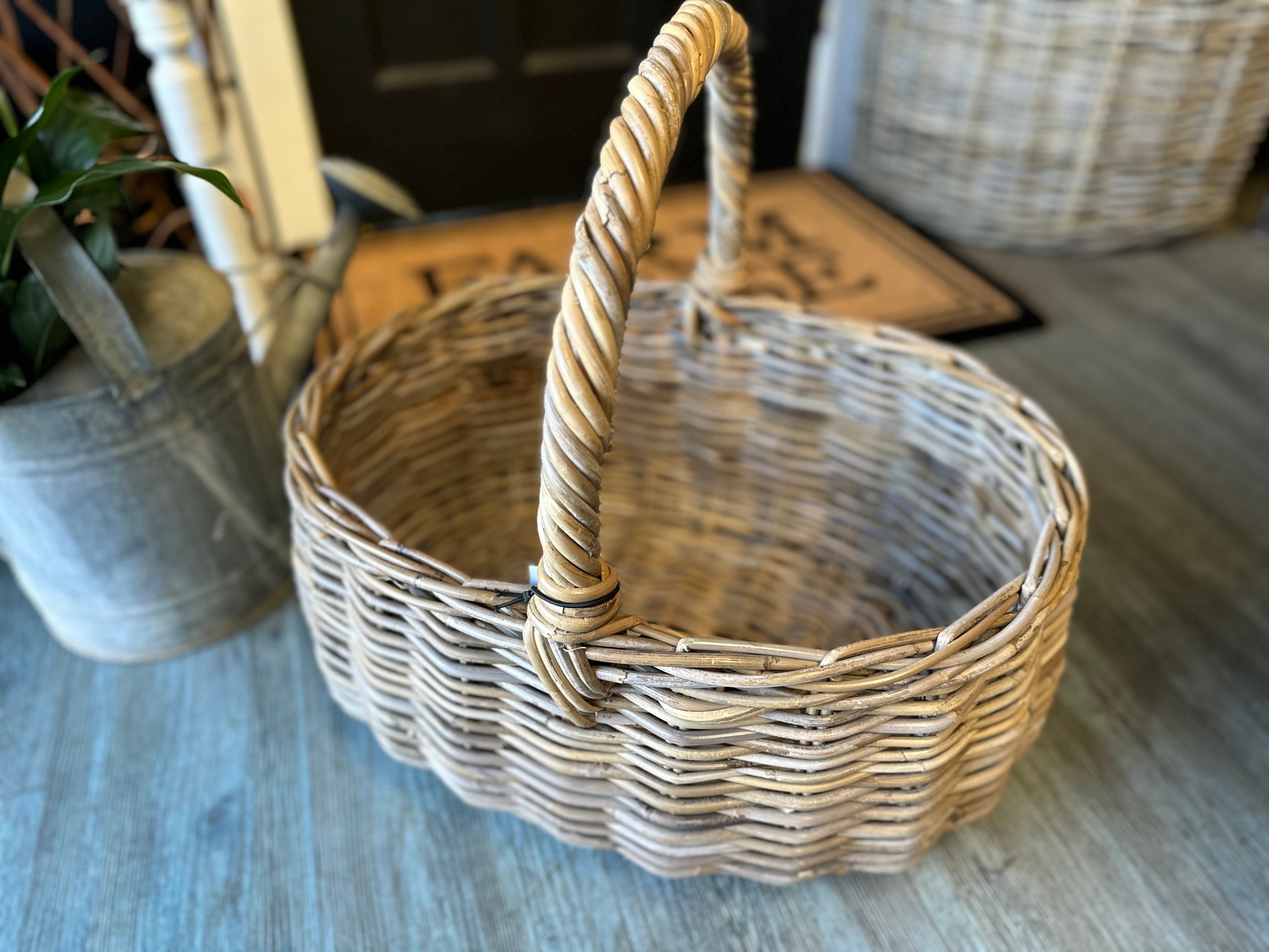 JILL Oval Picnic Basket
