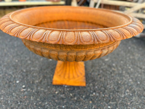 Grand CAST Iron Urn