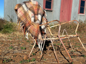 ELK RIDGE Mohair Throw EARTH