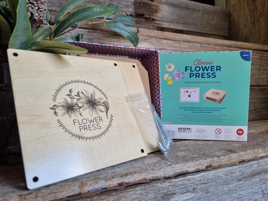 Lily FLOWER Press