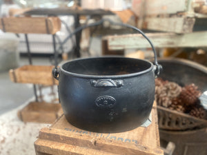 Black Cast Iron Pot medium