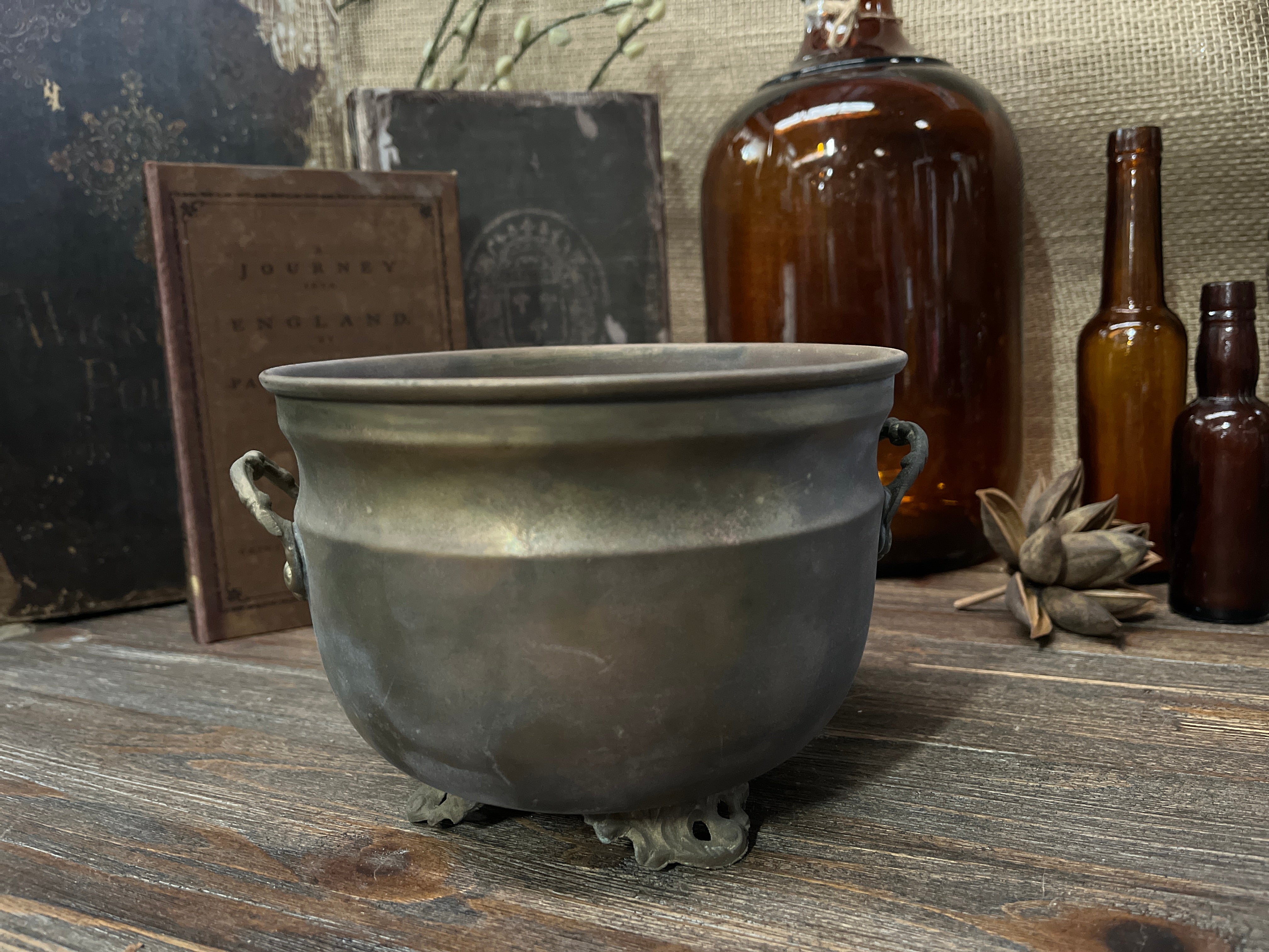 VINTAGE BRASS Vessel/ Pot