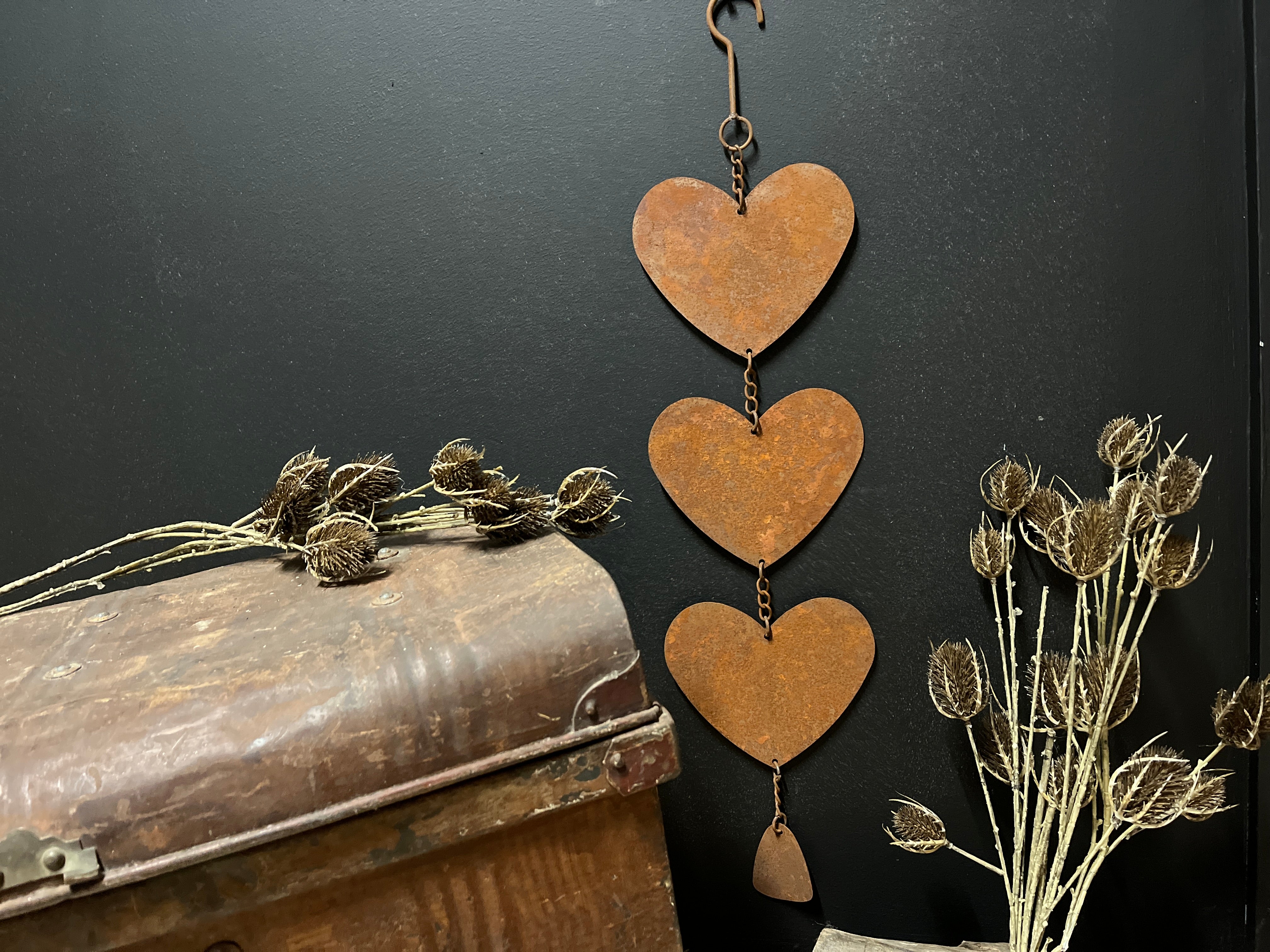 Hanging Rust string of HEARTS