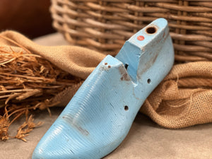 BLUE Vintage Timber Shoe Last FREE Postage