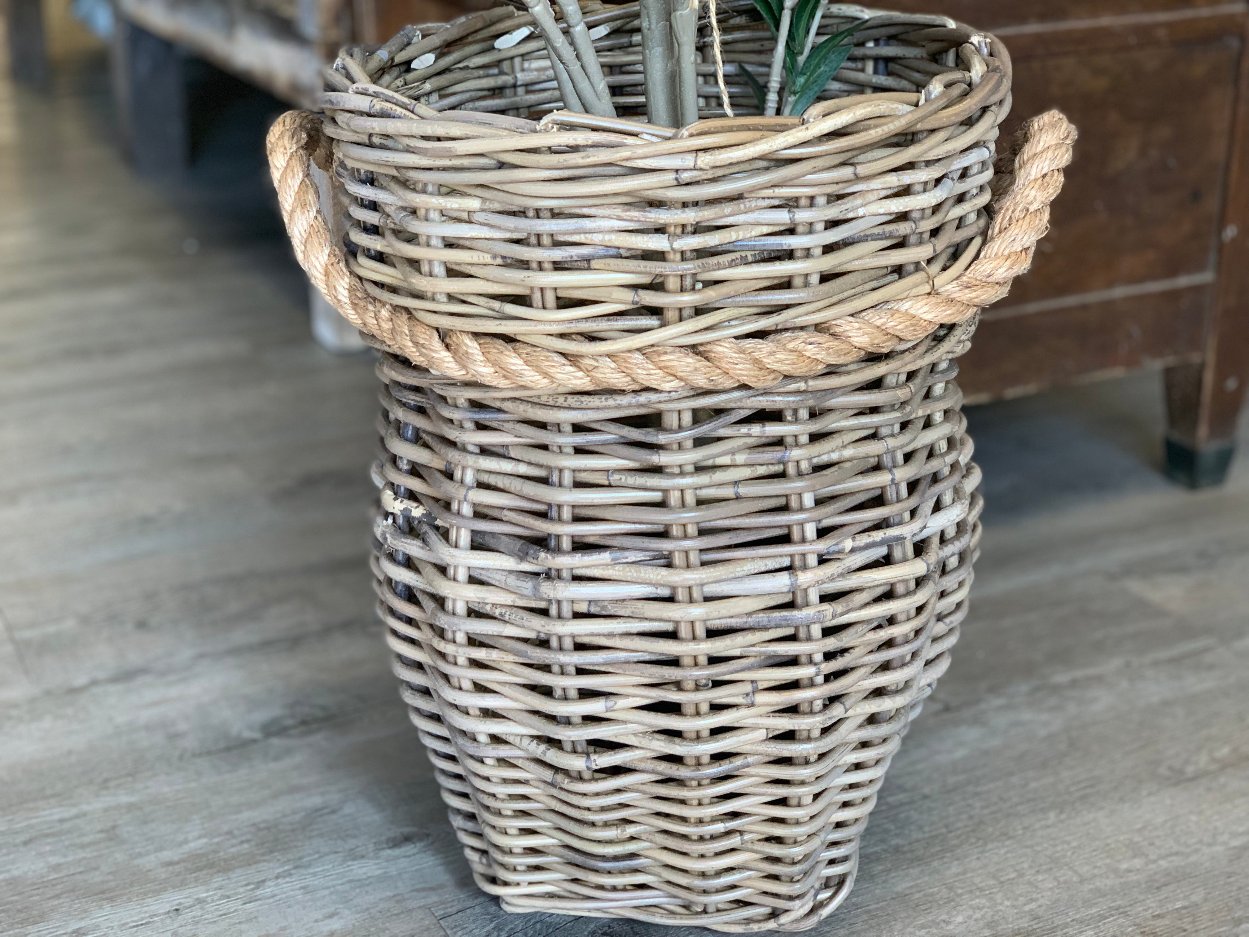 Rattan Urn Rope Basket