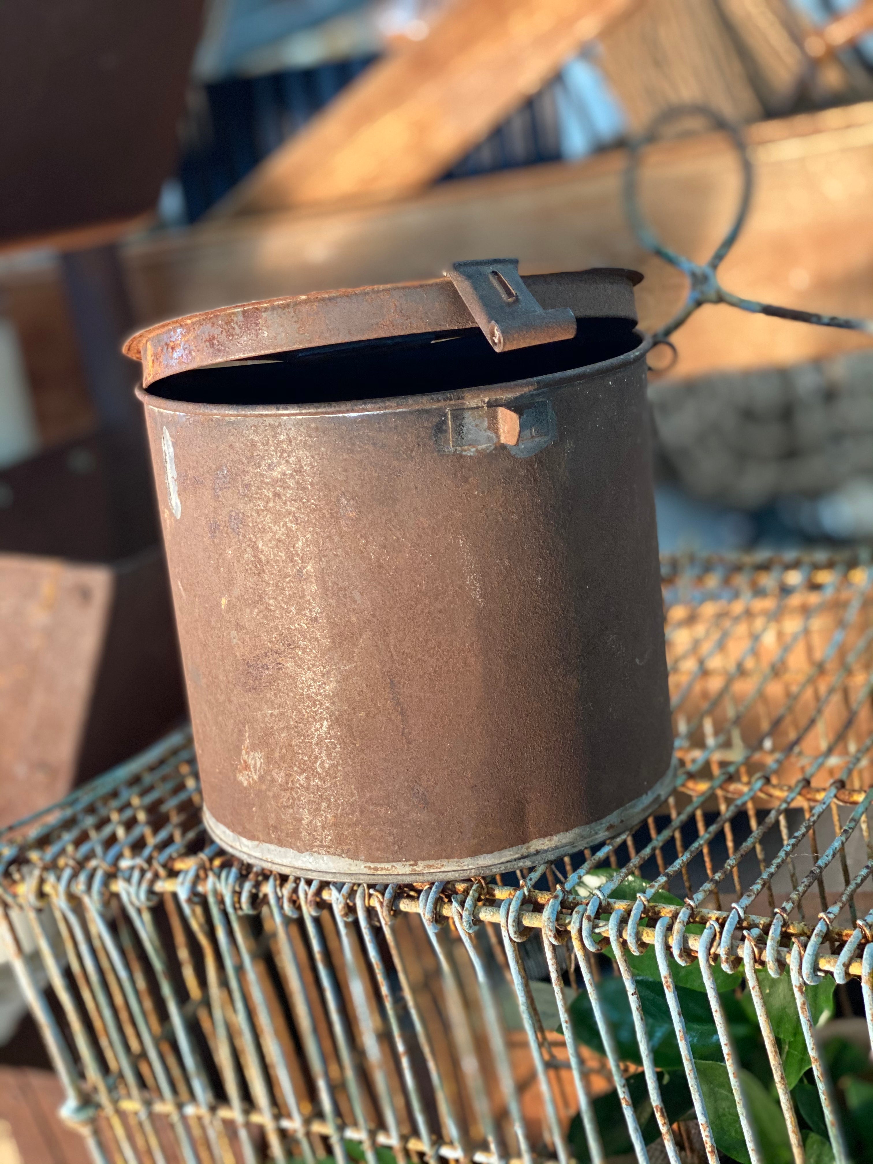 Vintage RUSTY Tin FLIP BOX