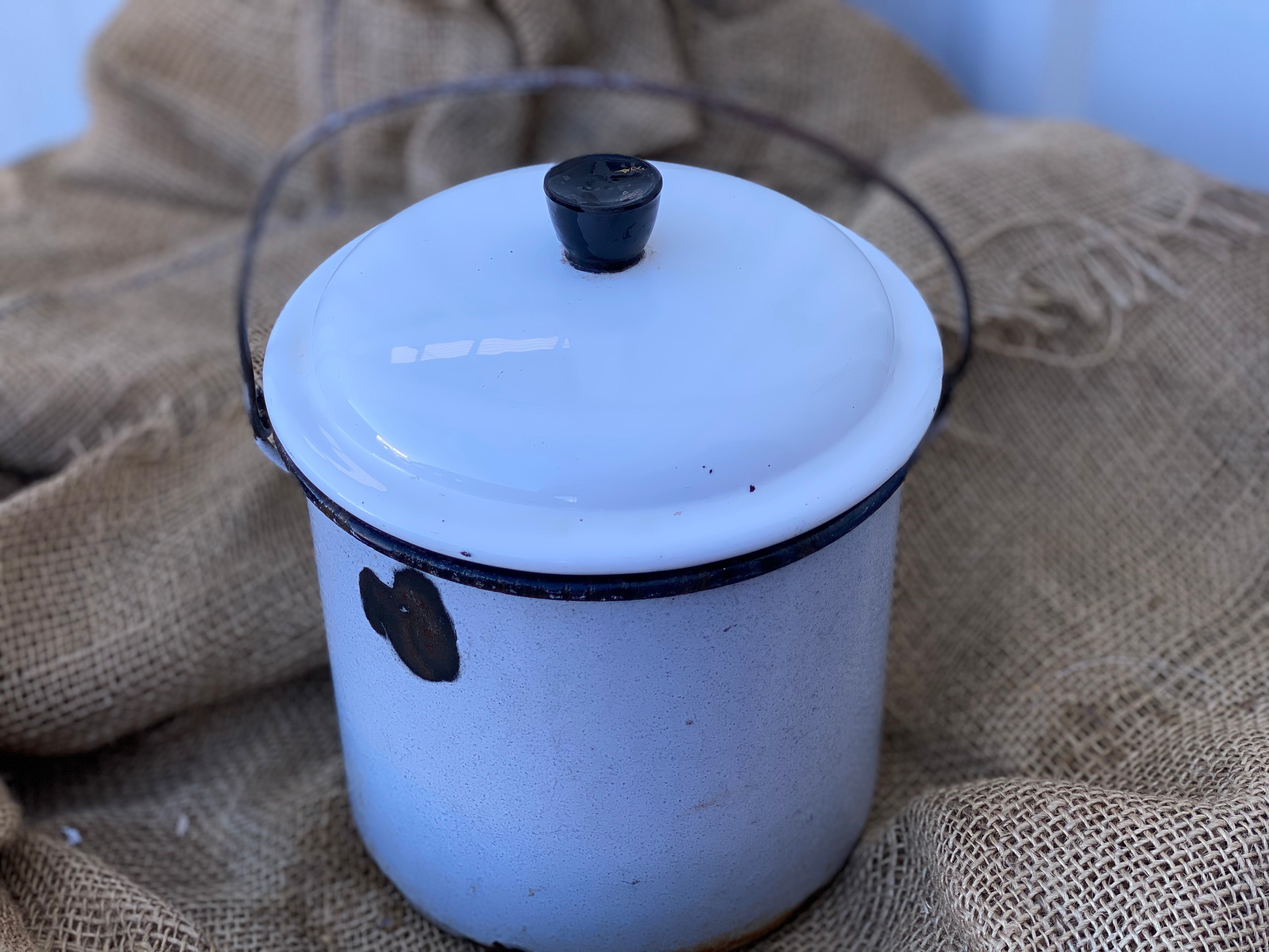 Vintage Enamel Billy with Lid