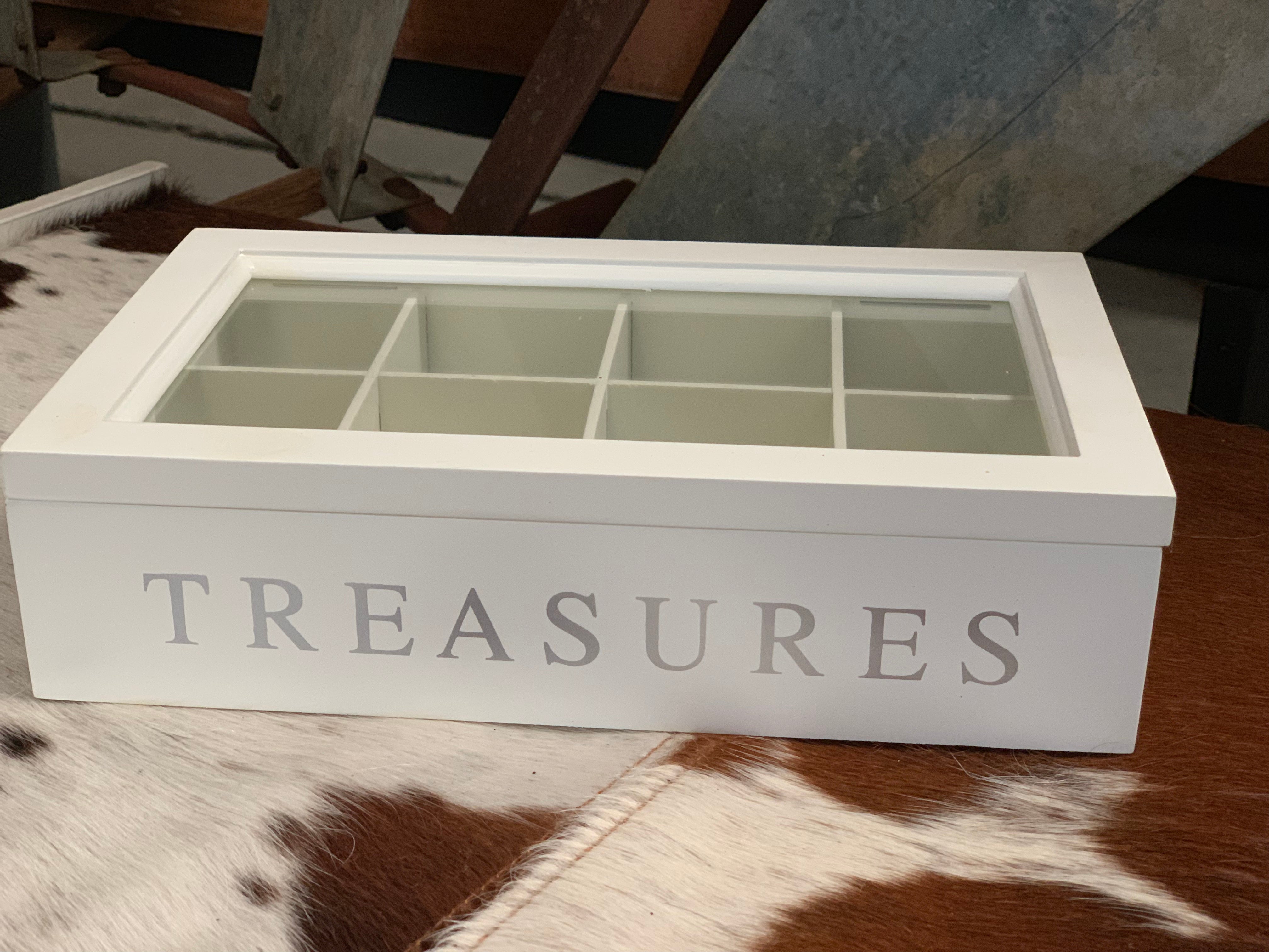 Vintage Look TREASURES Box