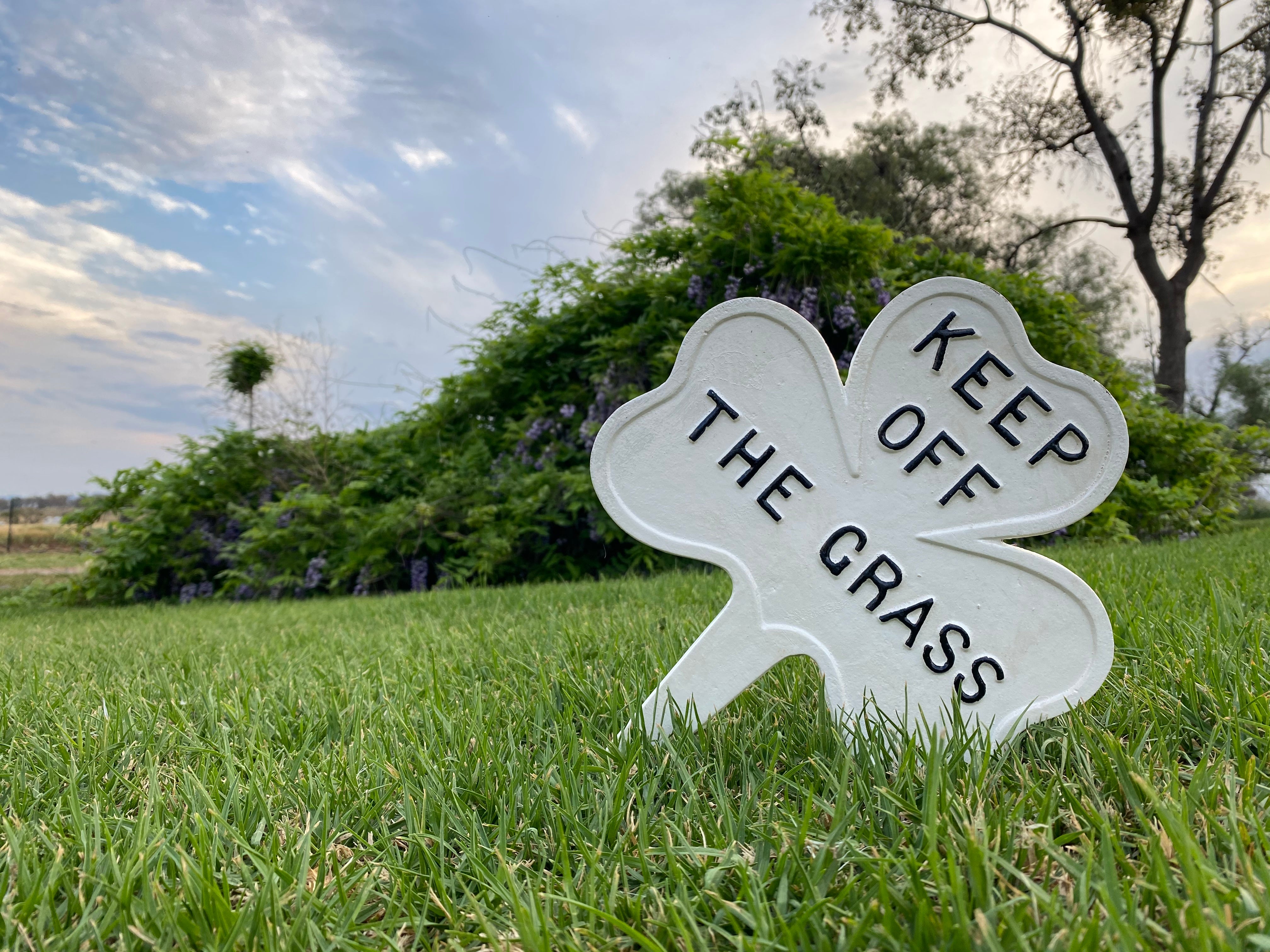 Cast Iron KEEP OFF The GRASS Stake