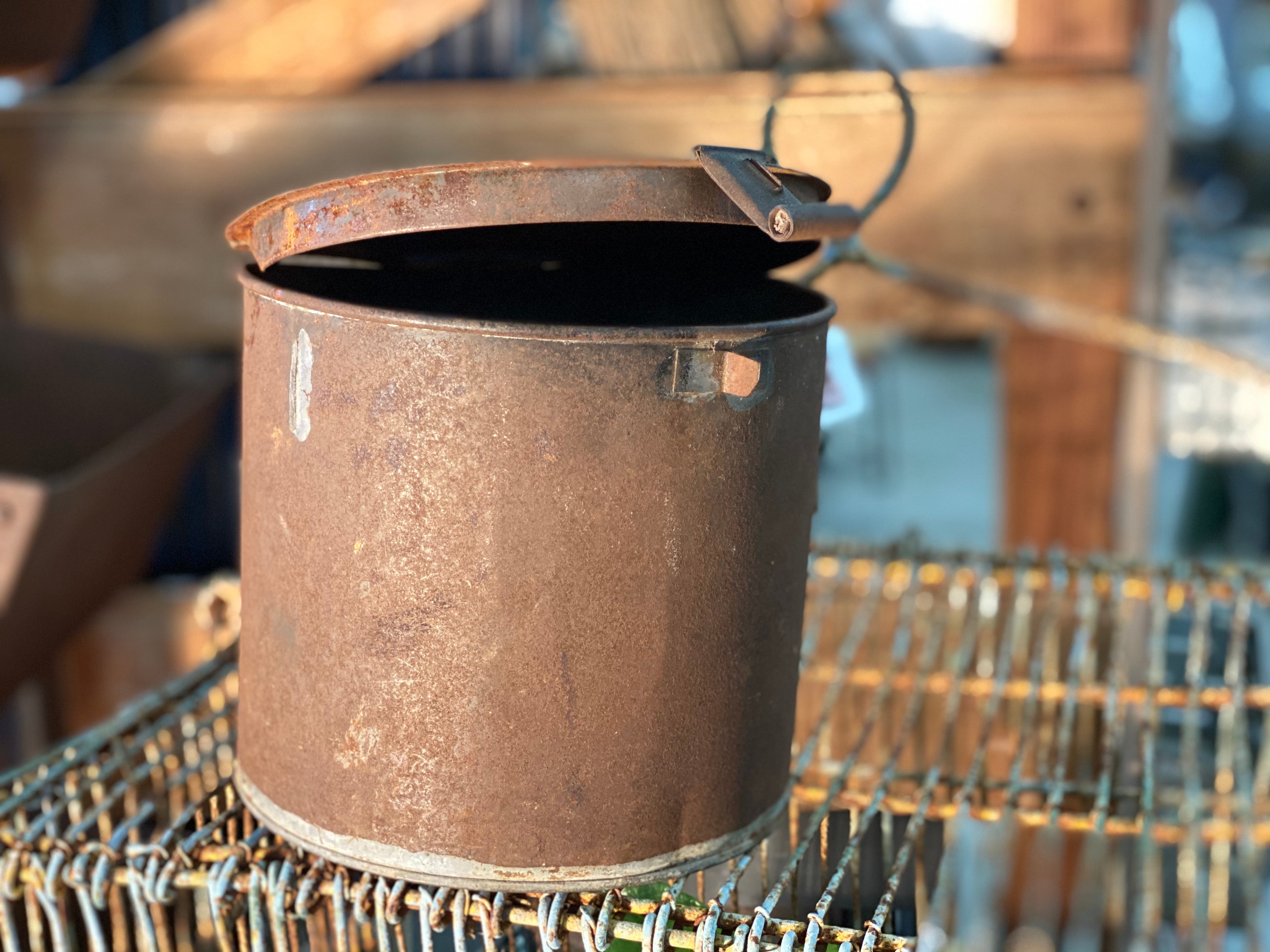 Vintage RUSTY Tin FLIP BOX