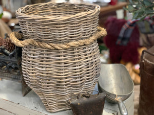 Rattan Urn Rope Basket