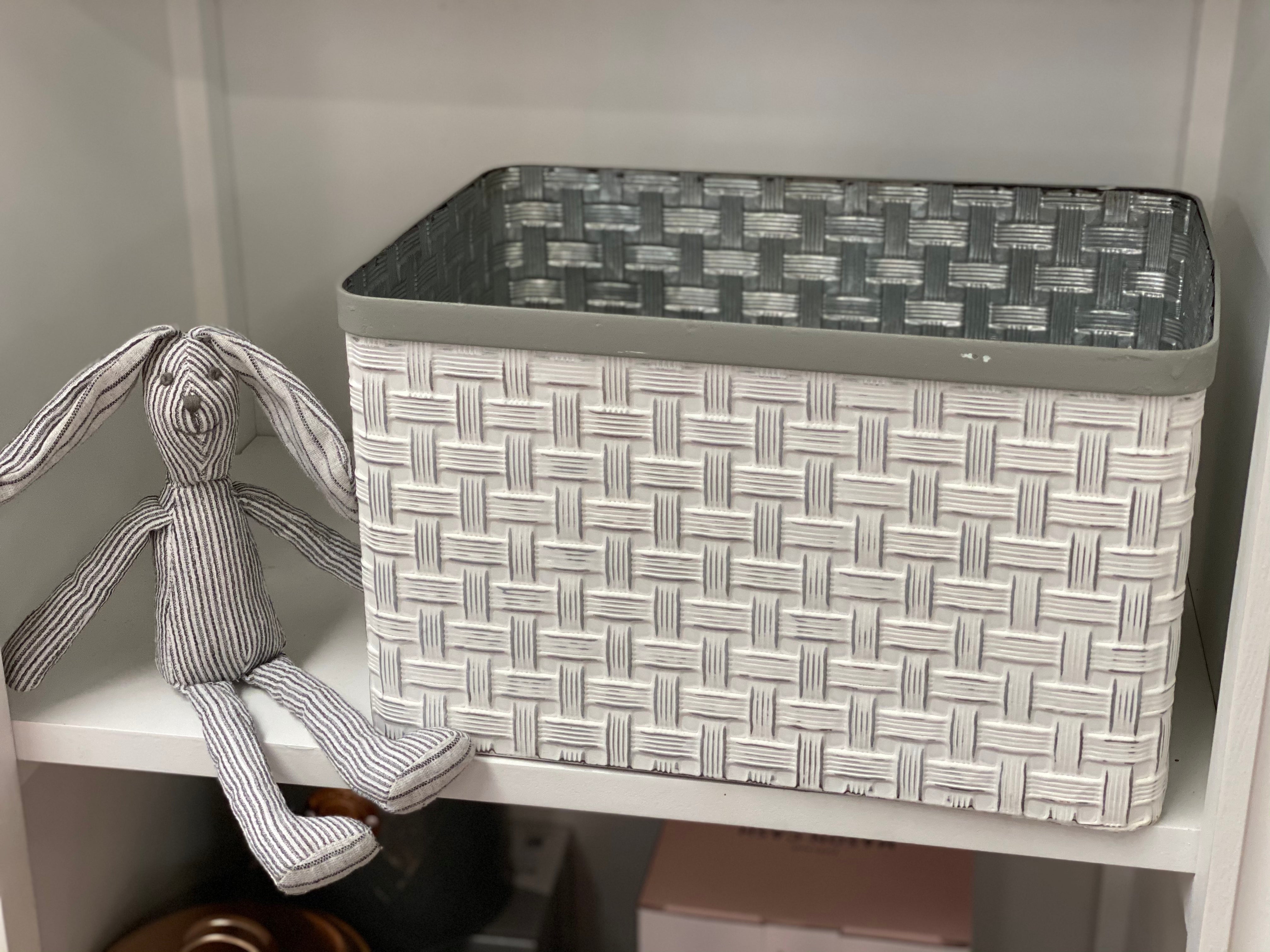 TIN Metal Storage Basket