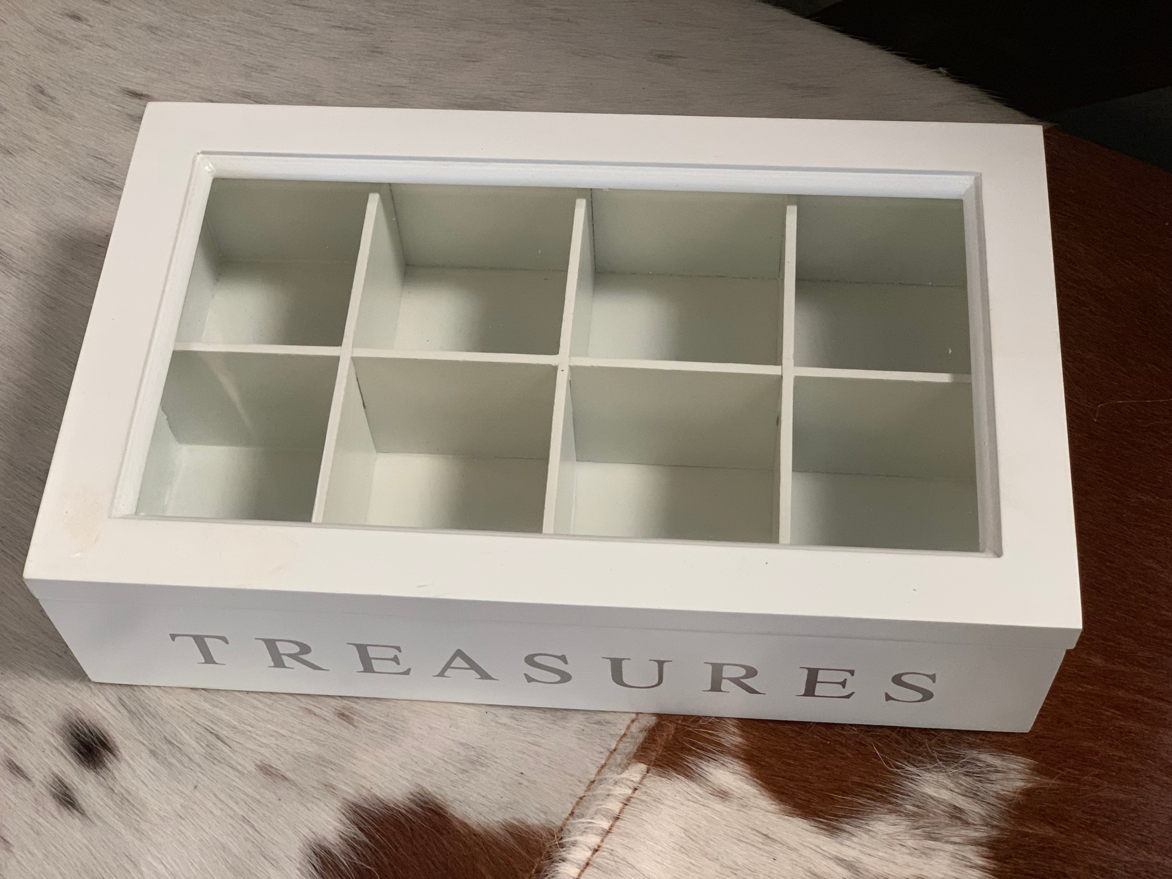 Vintage Look TREASURES Box