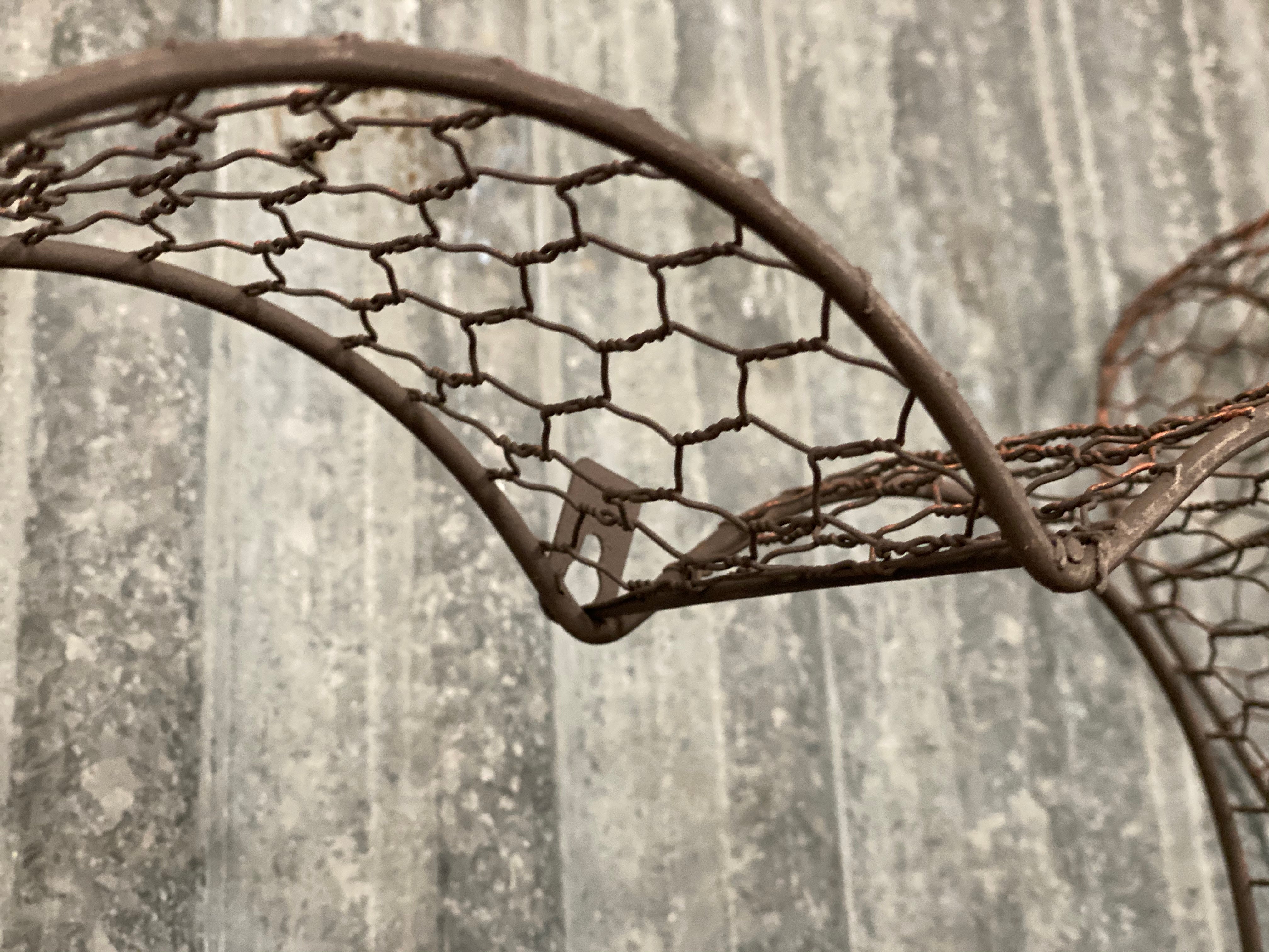 Wire Heart Wall Display Basket