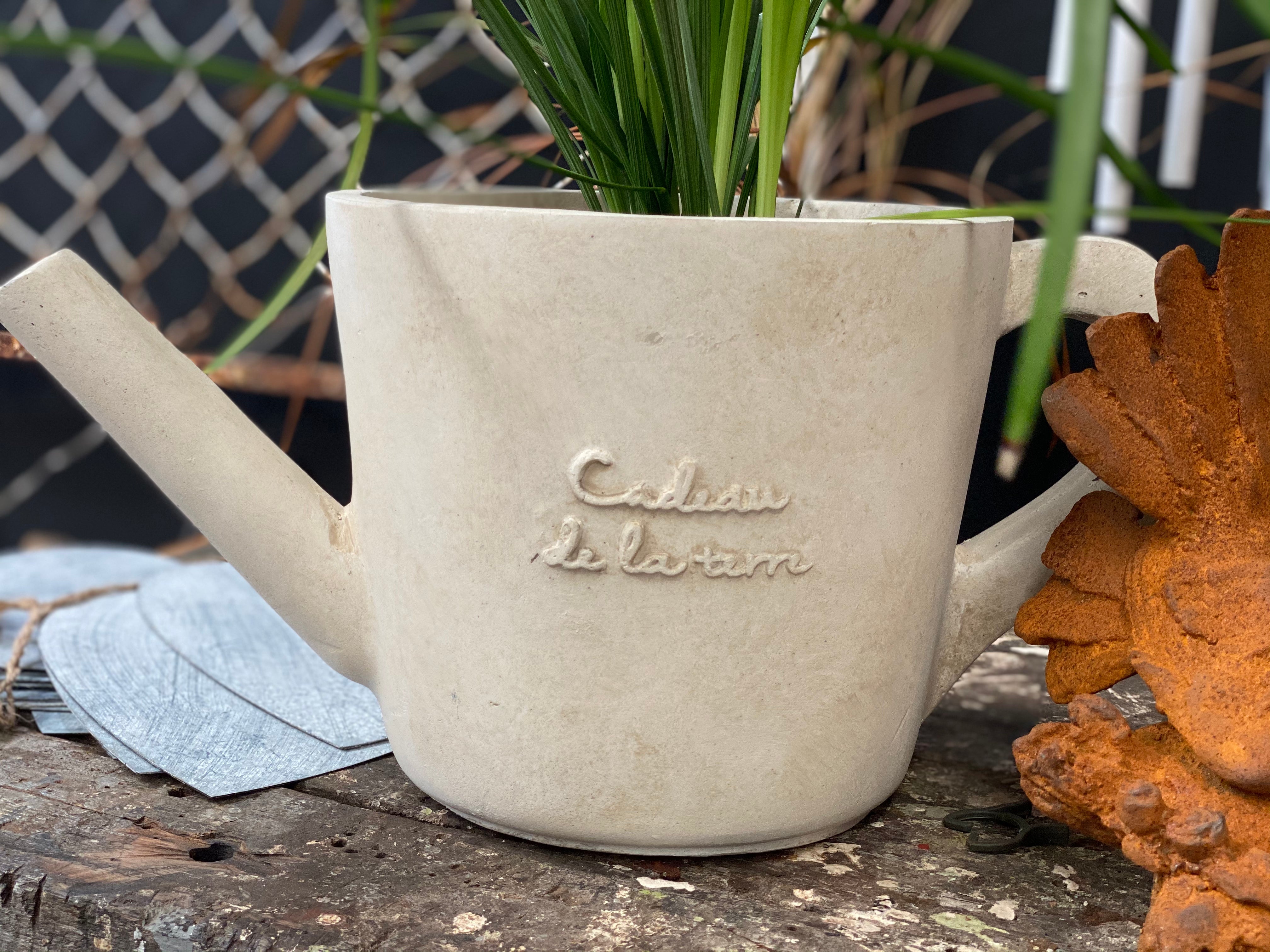 RESIN Watering Can Planter