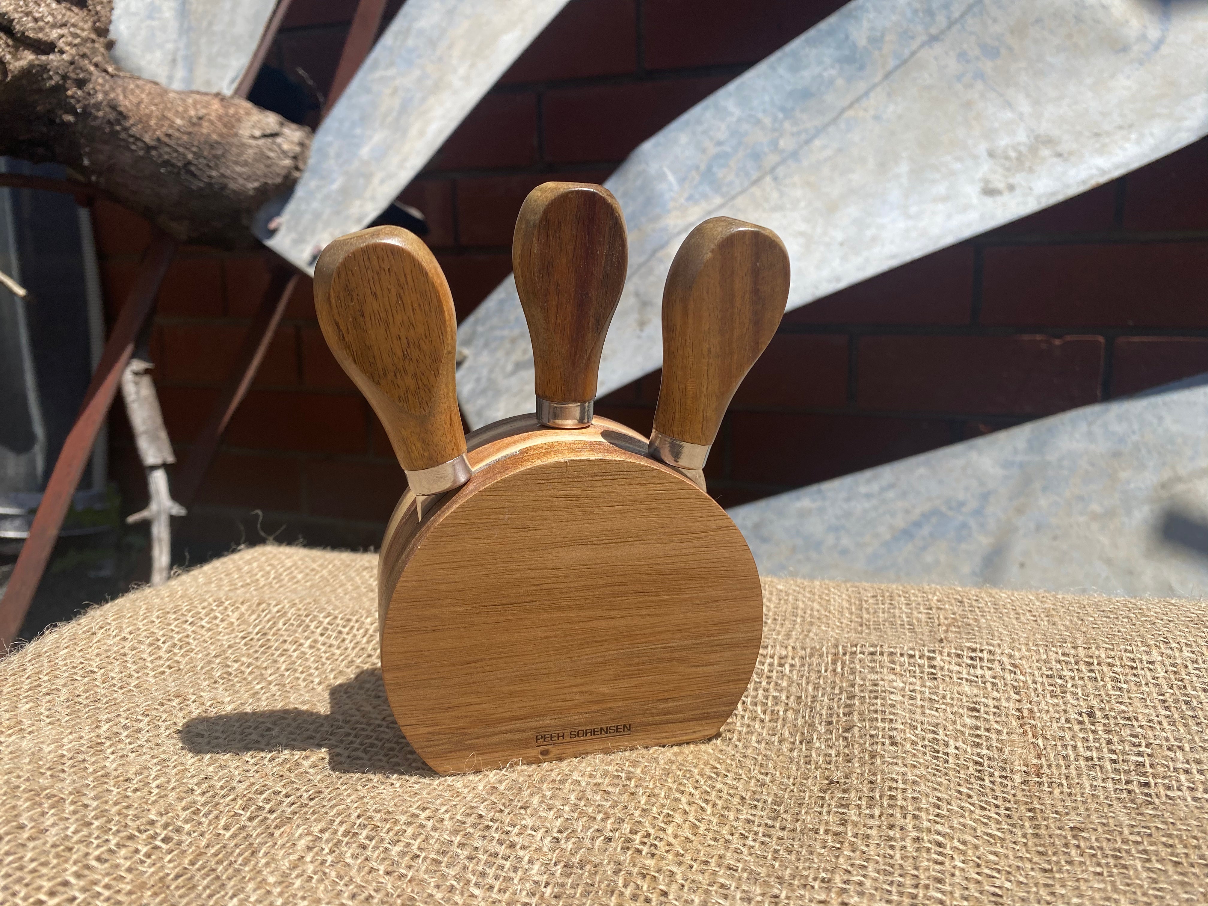 NEW Cheese Knife BLOCK