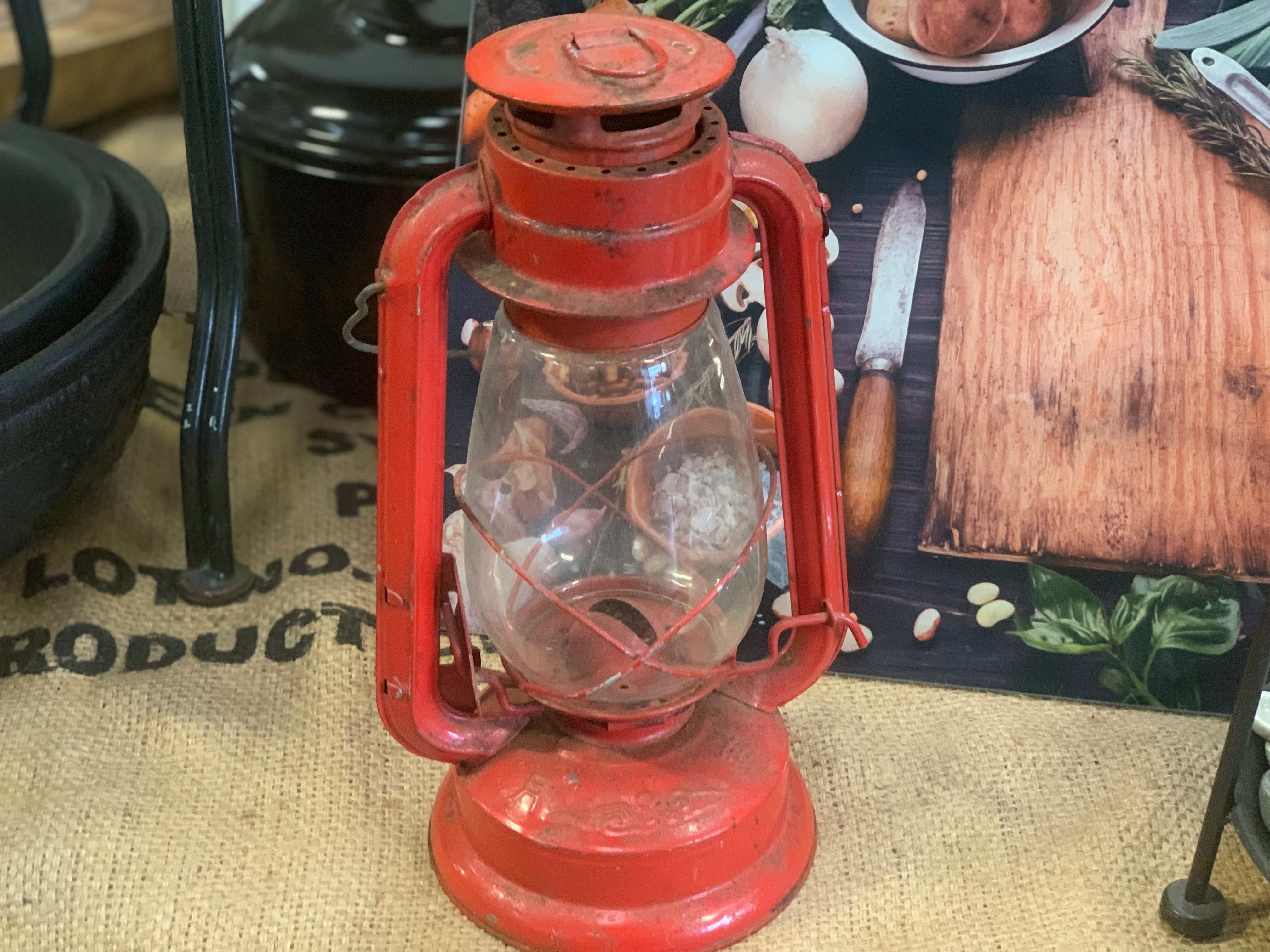 RED Vintage Lantern