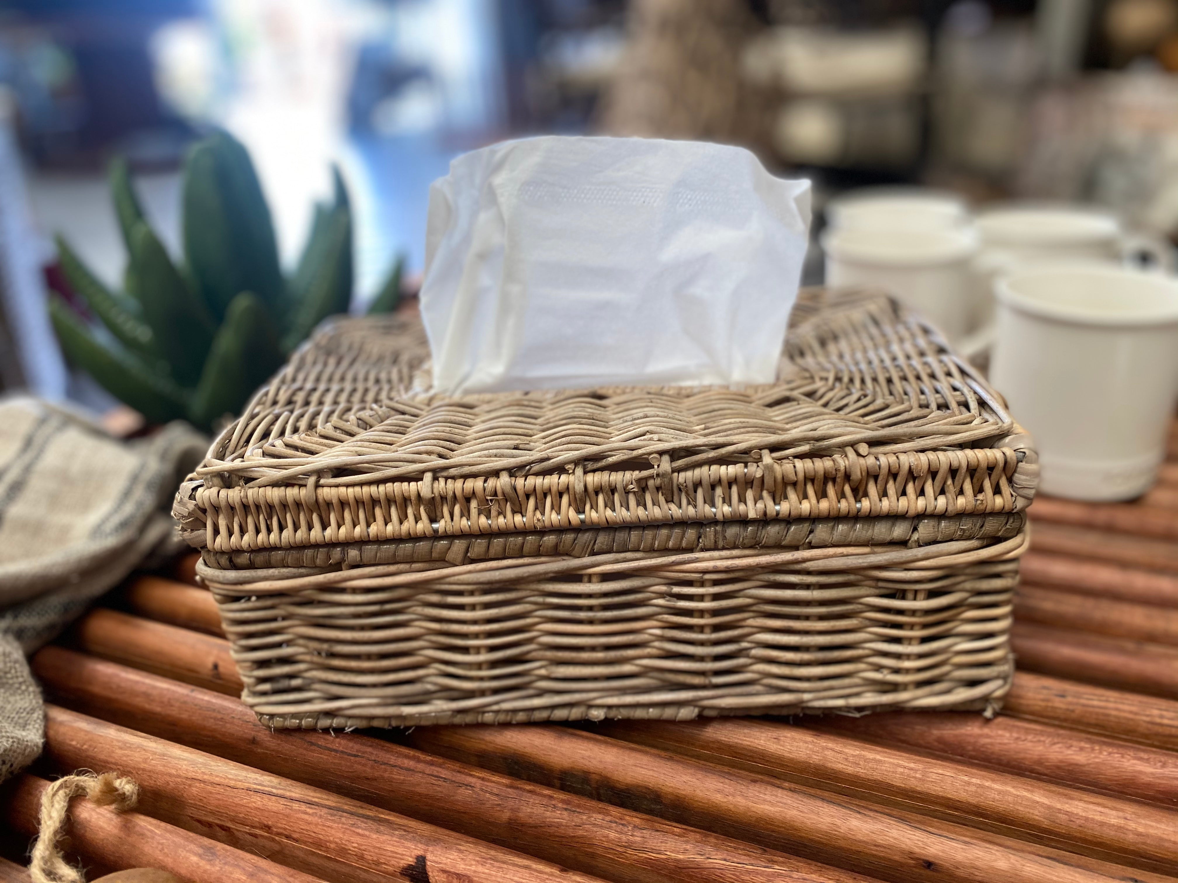 Rattan Tissue Box FREE Postage