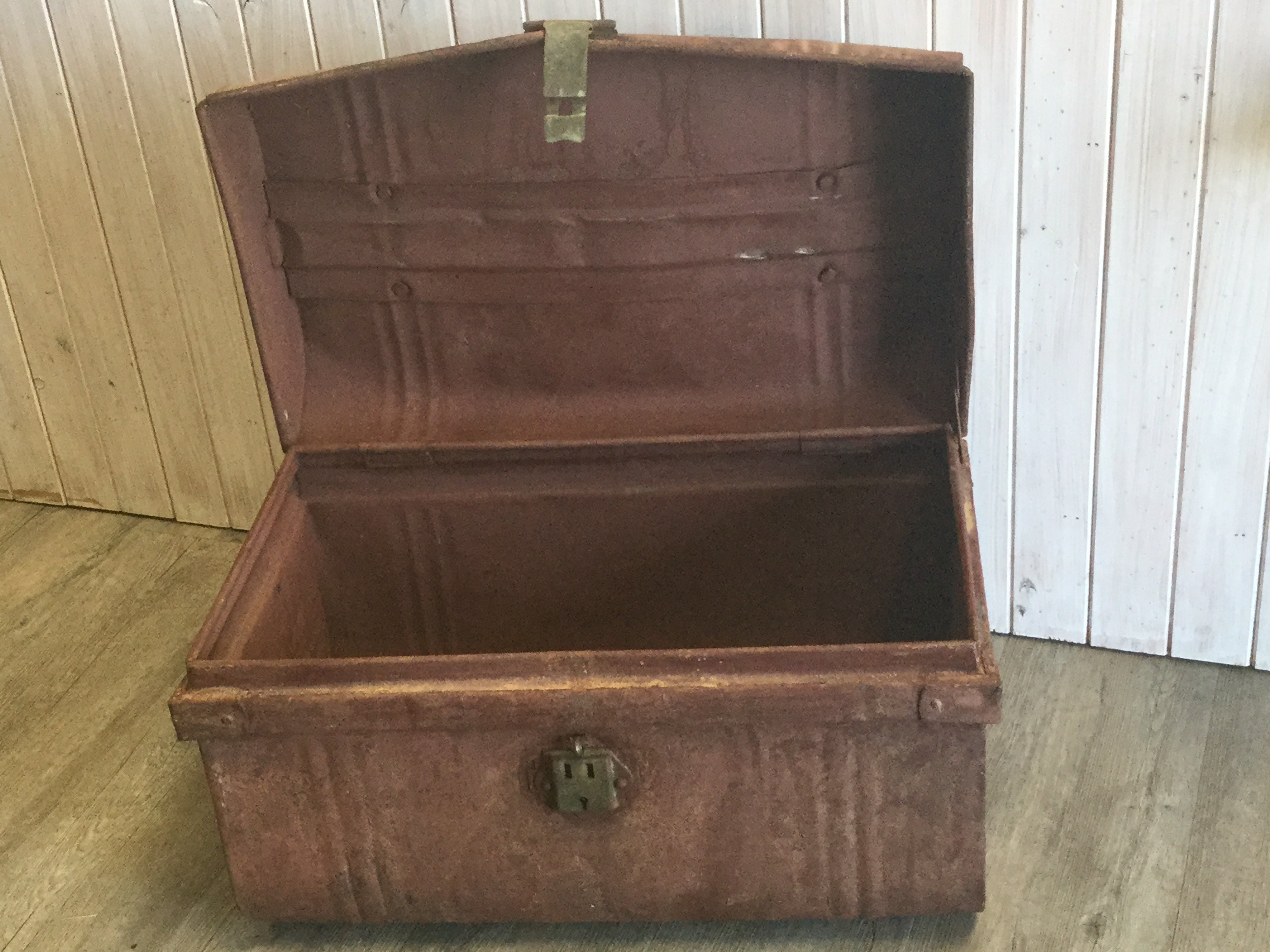 Vintage Chest