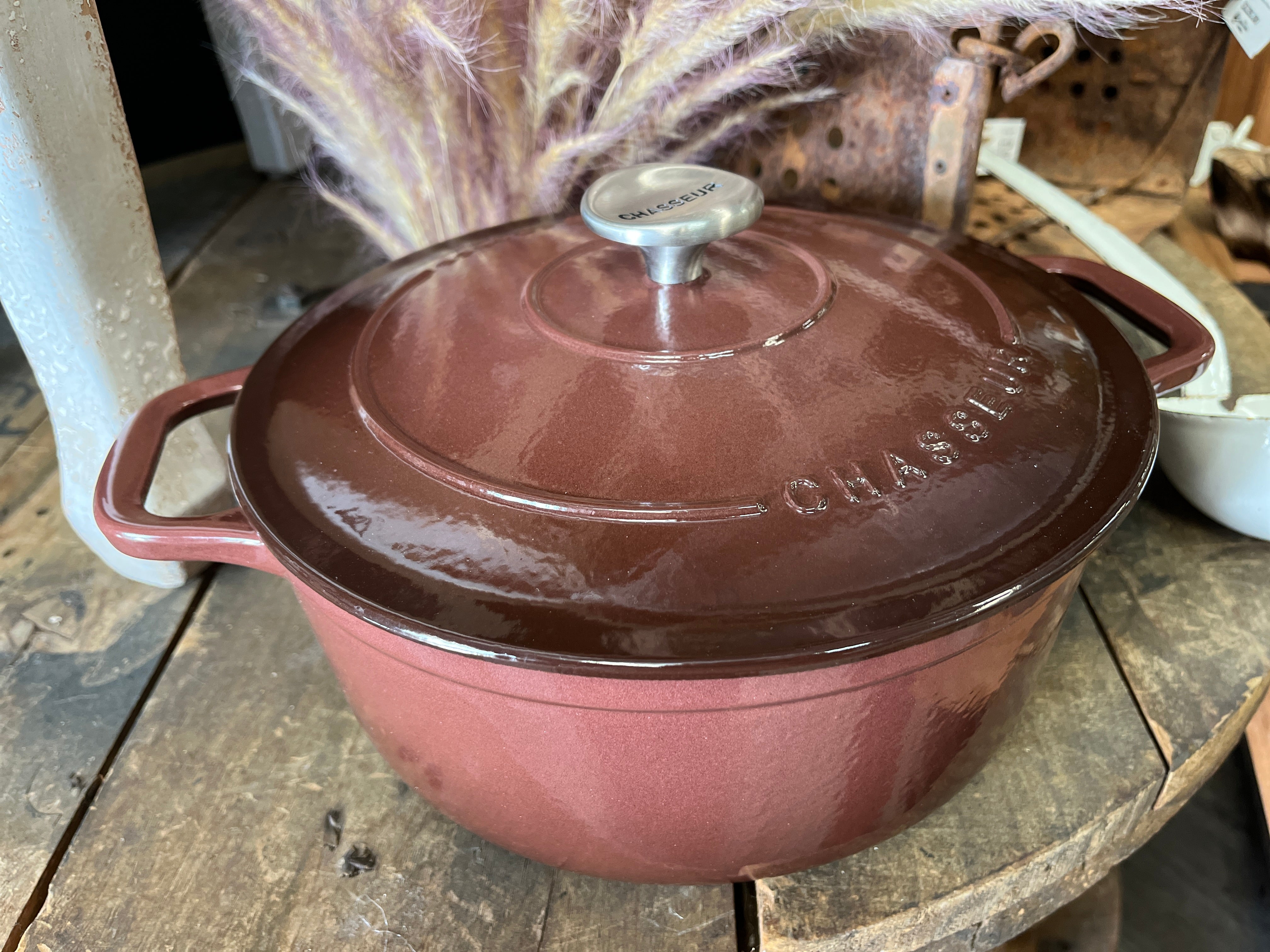 NEW Chasseur CHOCOLAT 4L Cast Iron Pot