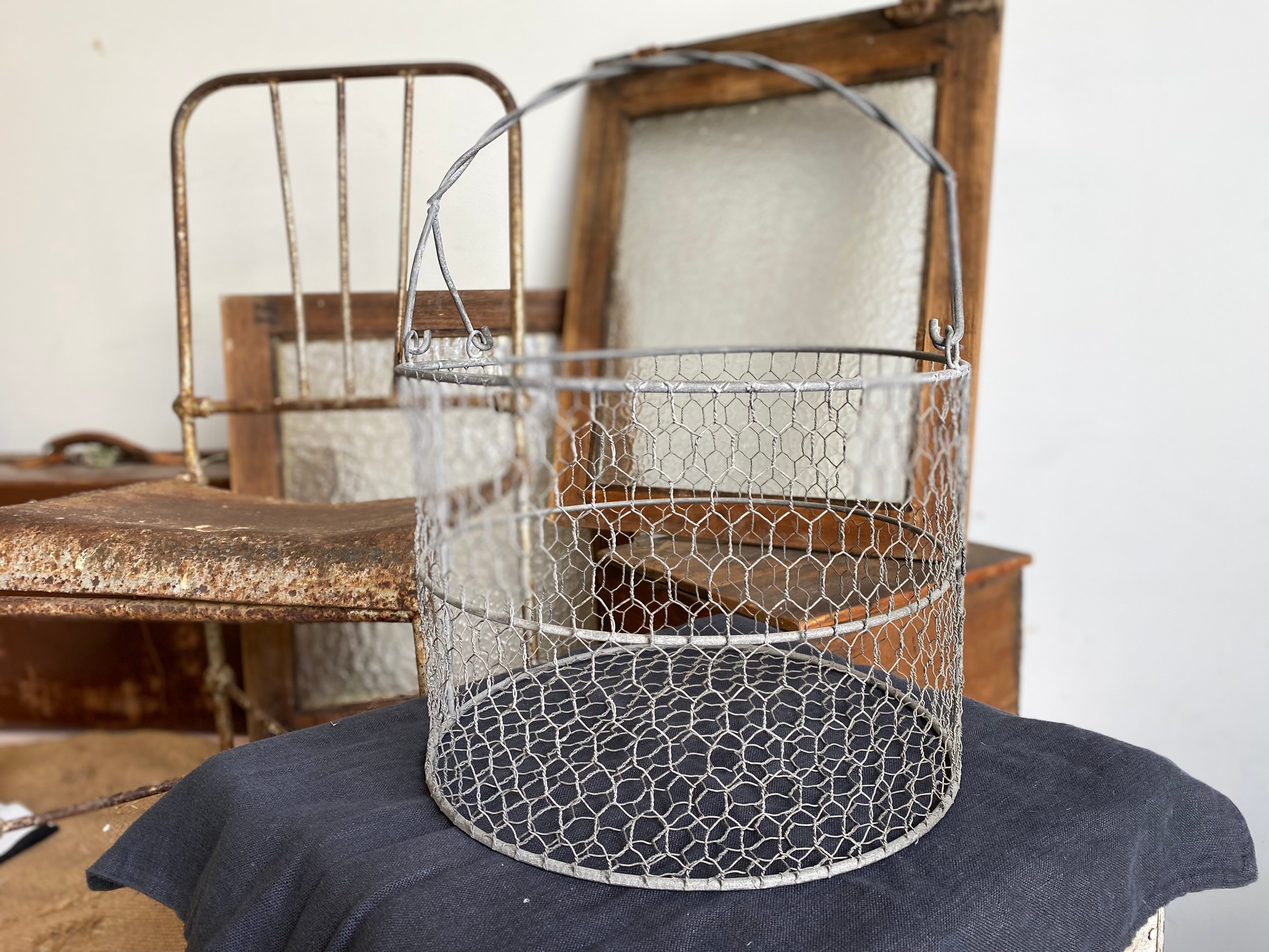 ROUND Wire Harvest / Market  Basket