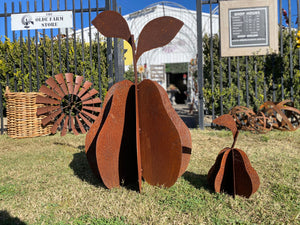 Handmade RUST Pear Sculpture XL