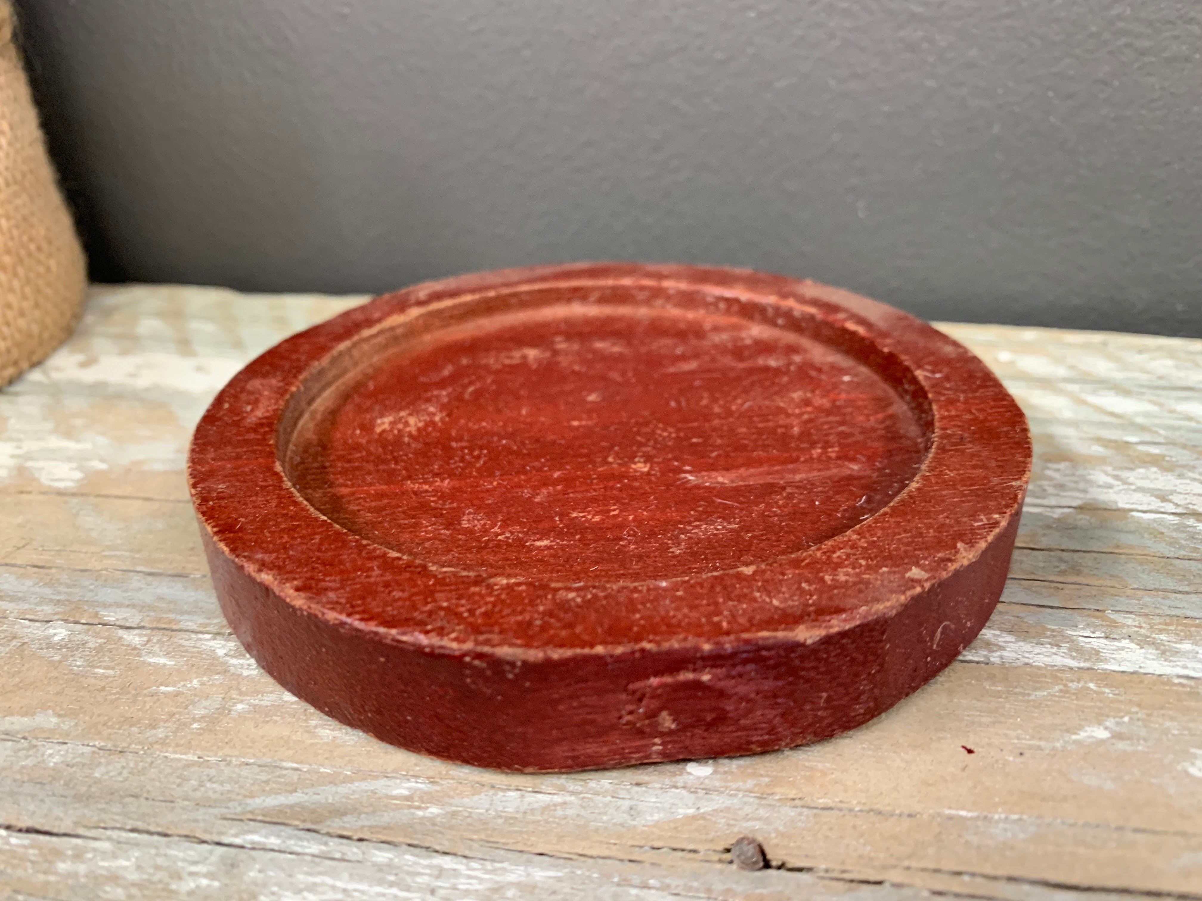 Cast Iron Pot with Wooden Stand
