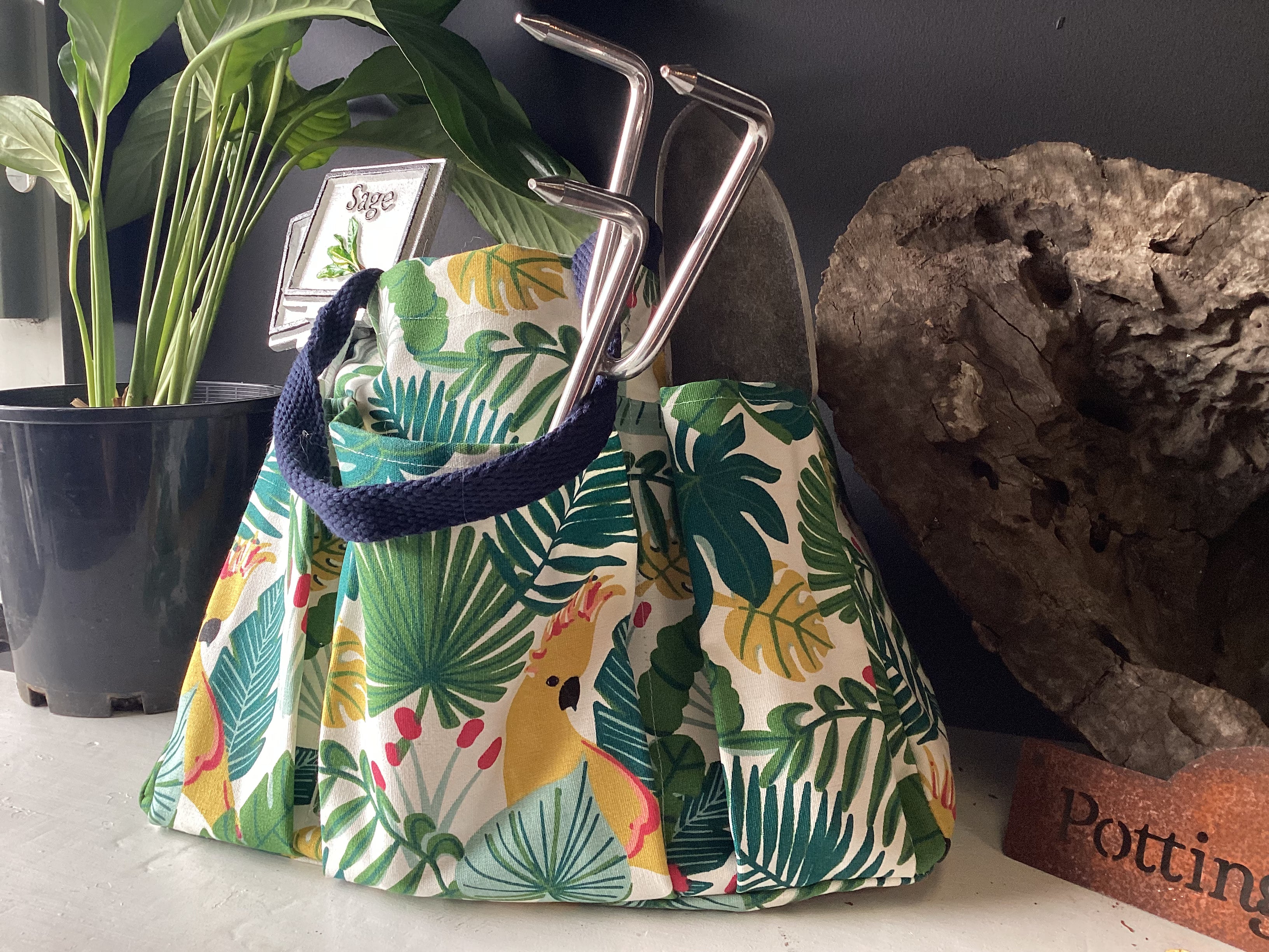 The GARDENING Workmate BAG