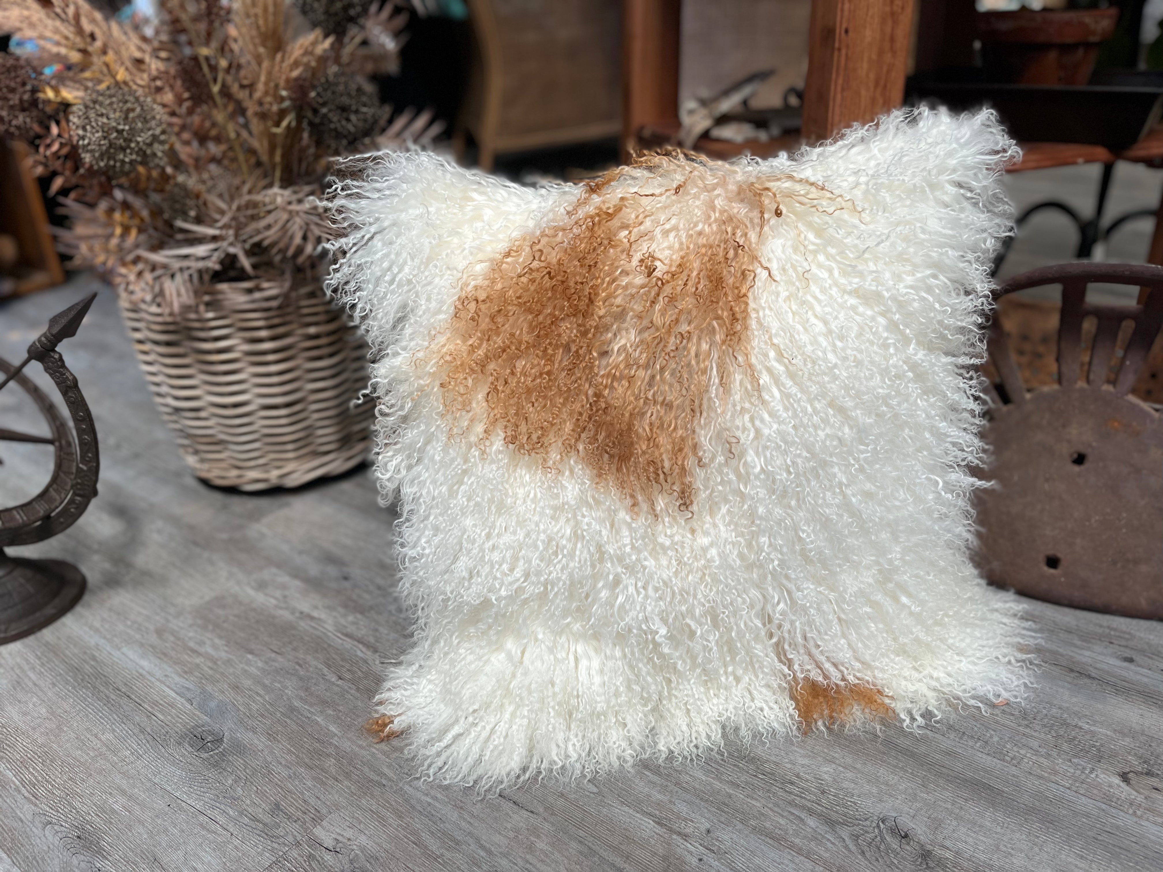XL Mongolian Sheepskin Cushion