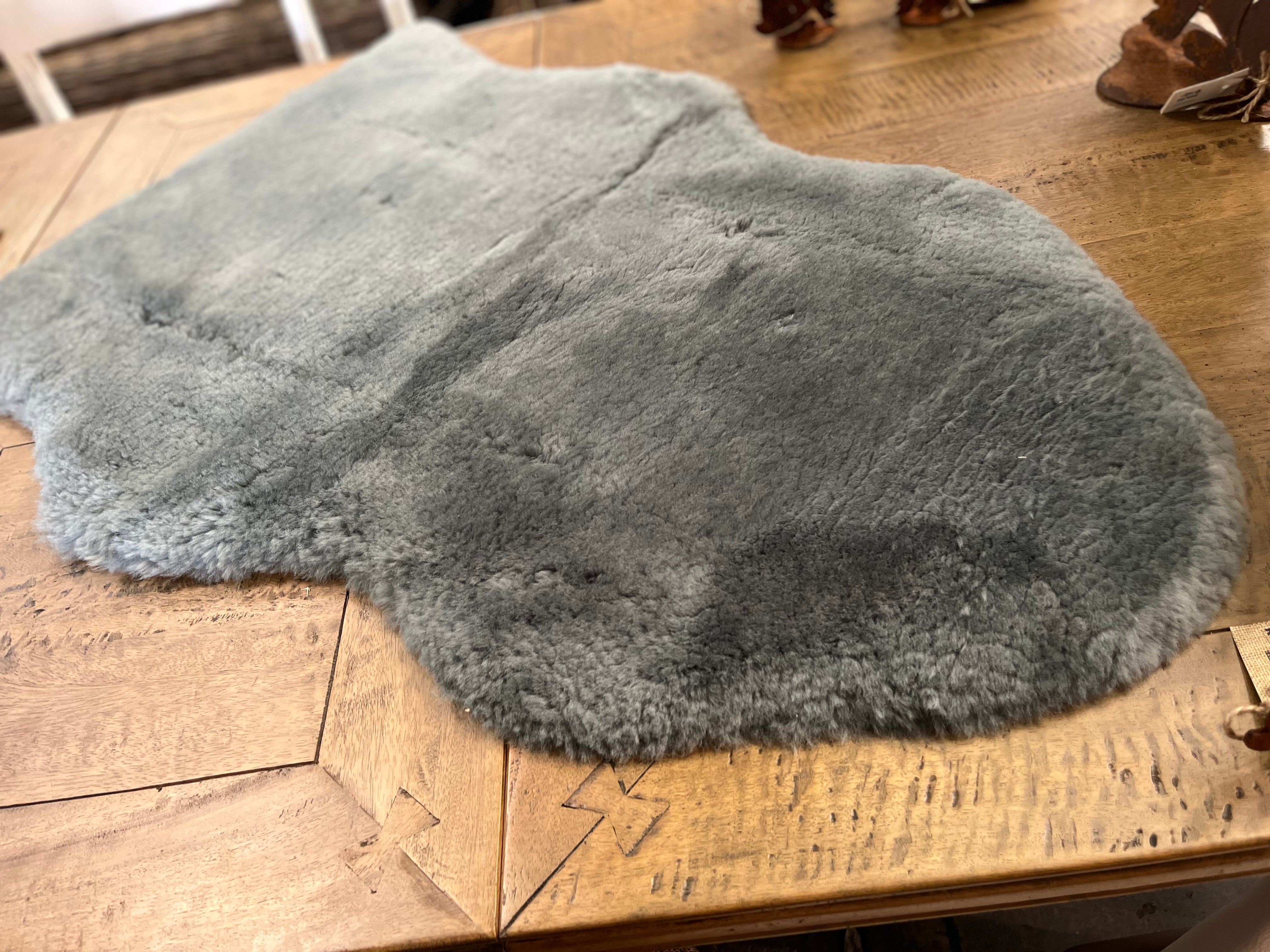 Lambswool RUG Grey FREE Postage