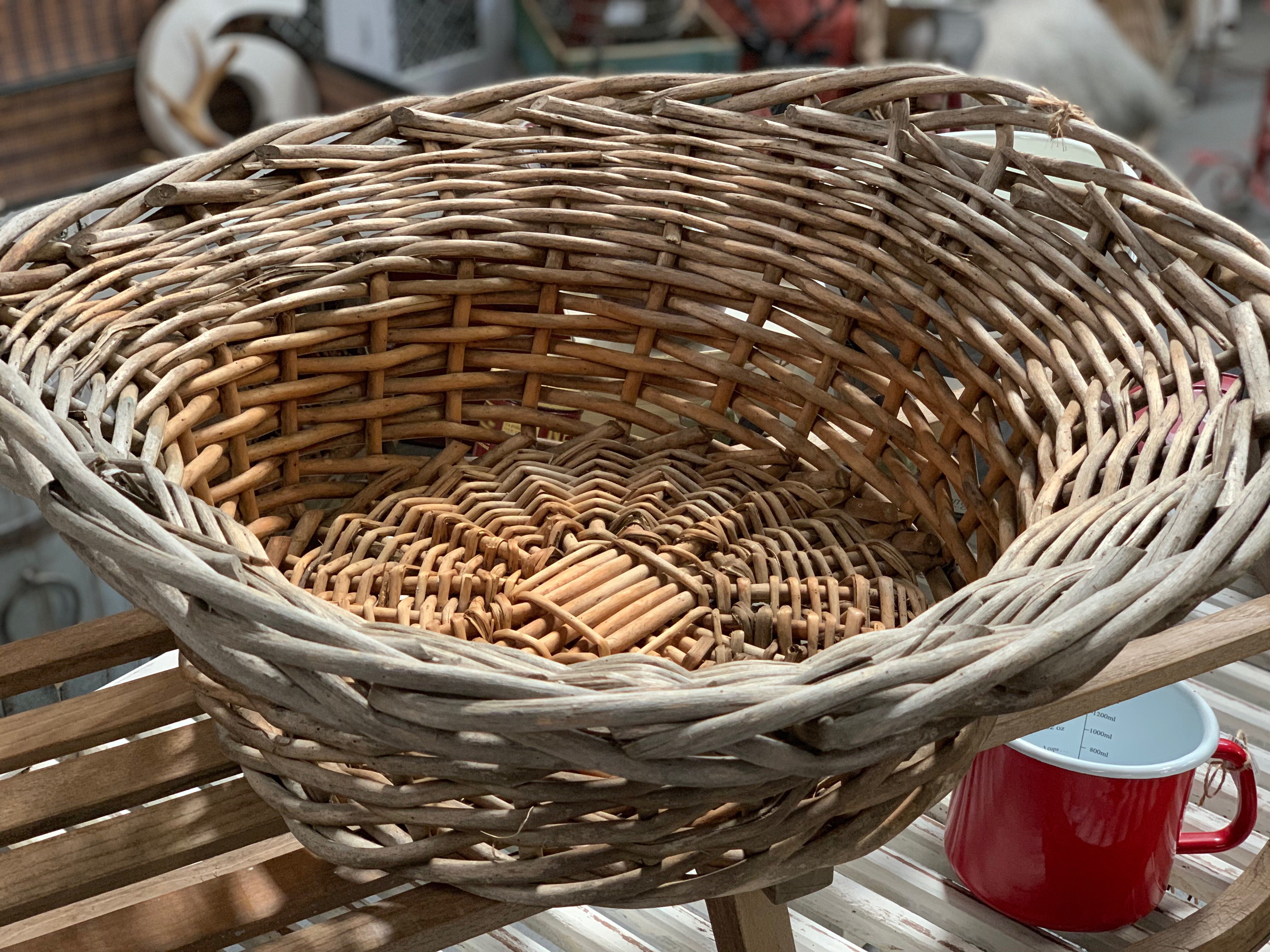 UNIQUE Vintage XL ROUND Rattan Basket