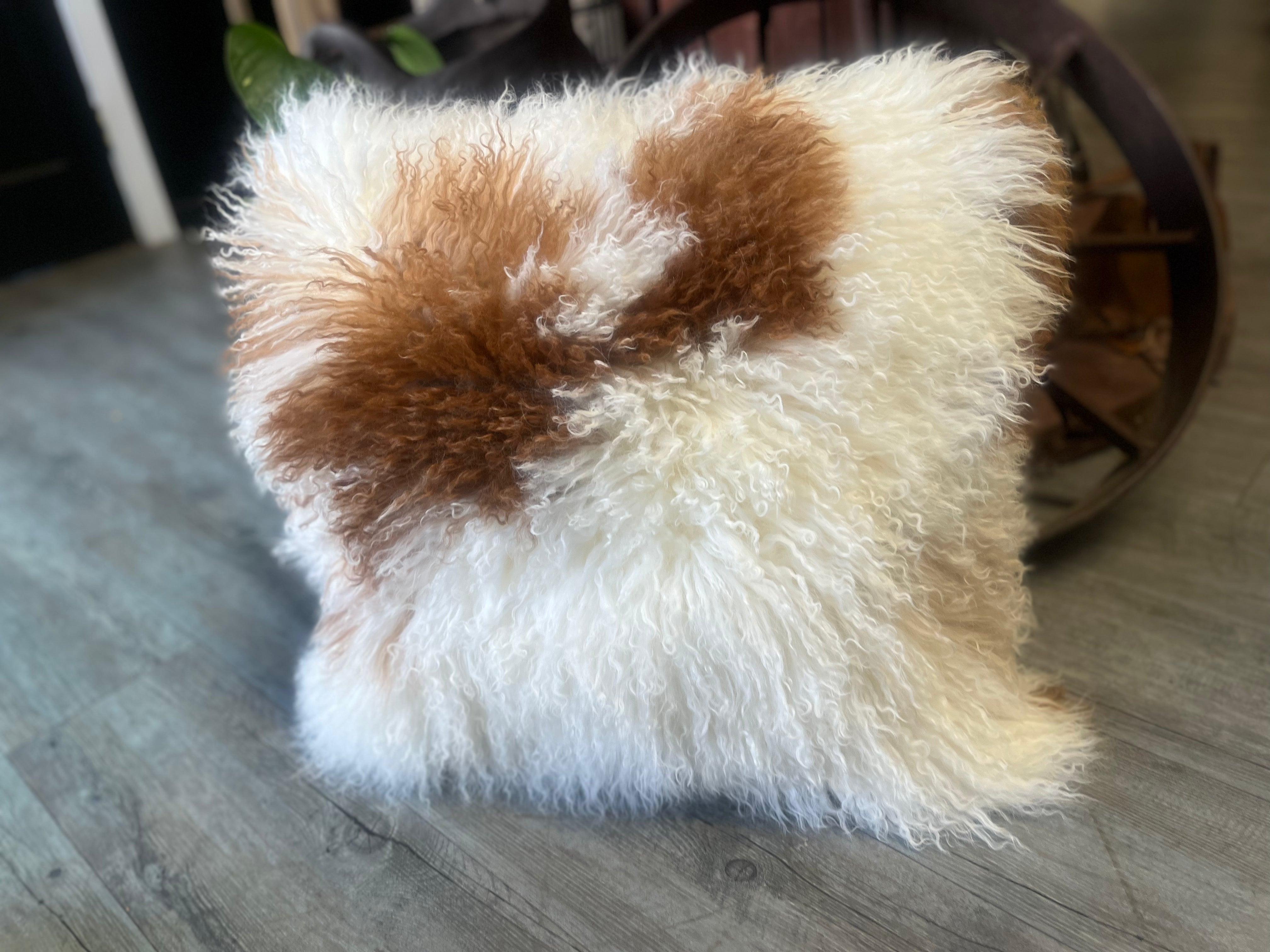 XL Mongolian Sheepskin Cushion