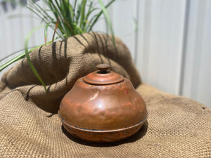 Vintage COPPER pot with lid Free Postage