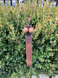 Rusty Garden Snail Sculpture