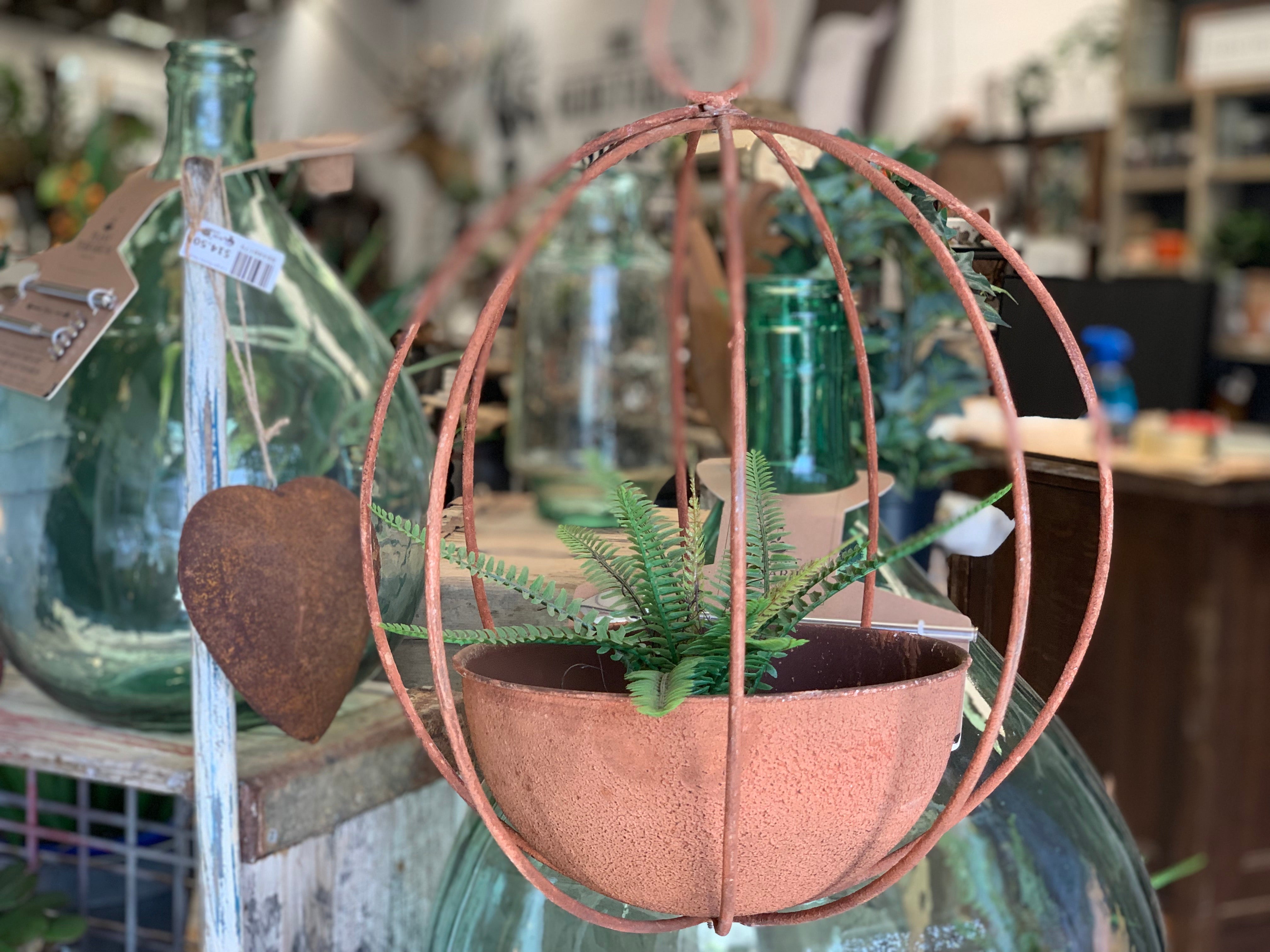 Rusty Medium BALL Planter