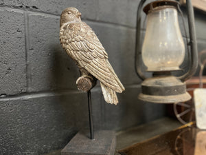HARRIET Resin Eagle sculpture on stand silver