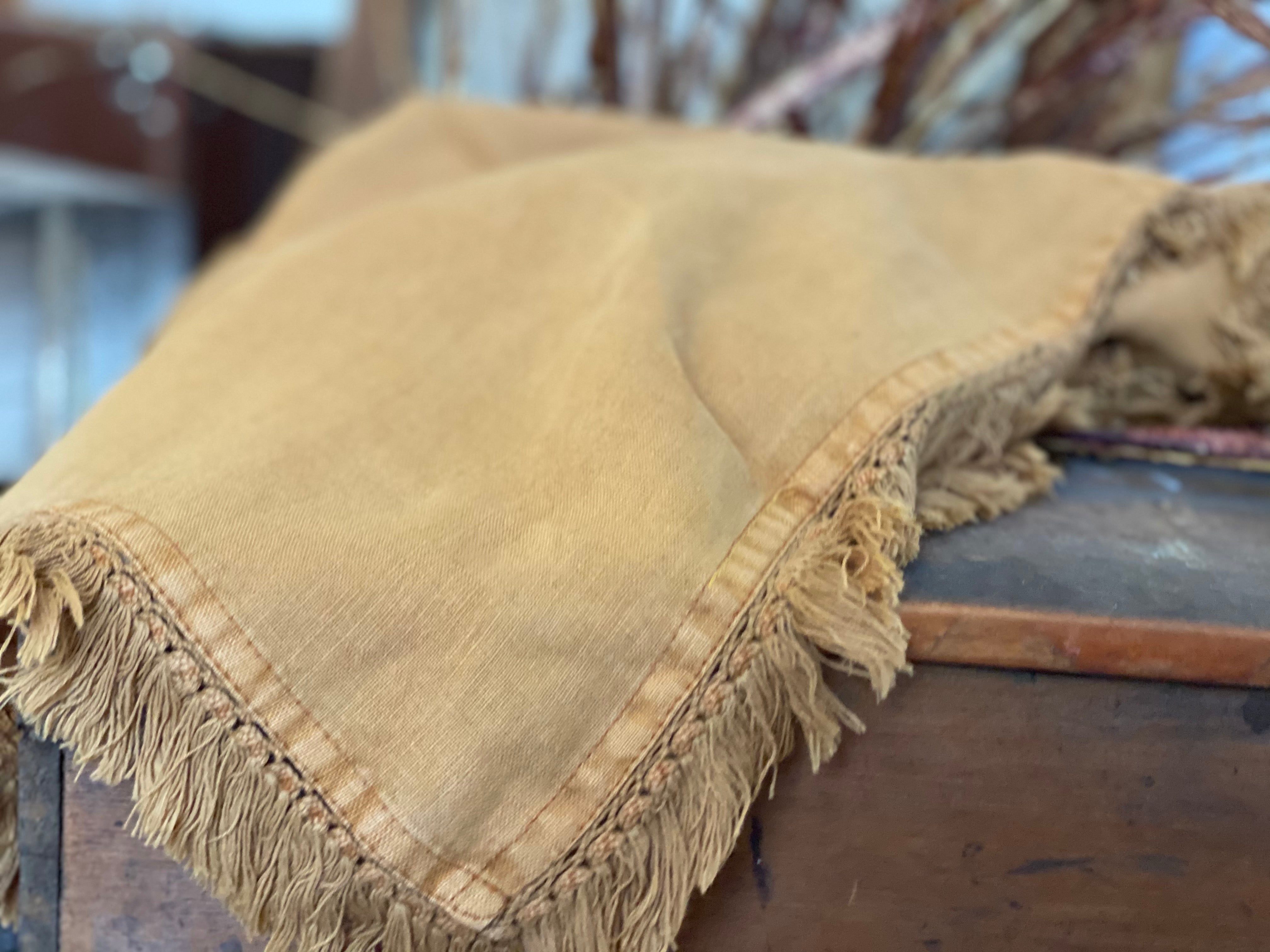 NEW 100%  LUX LINEN Tassel TABLE Runner Camel