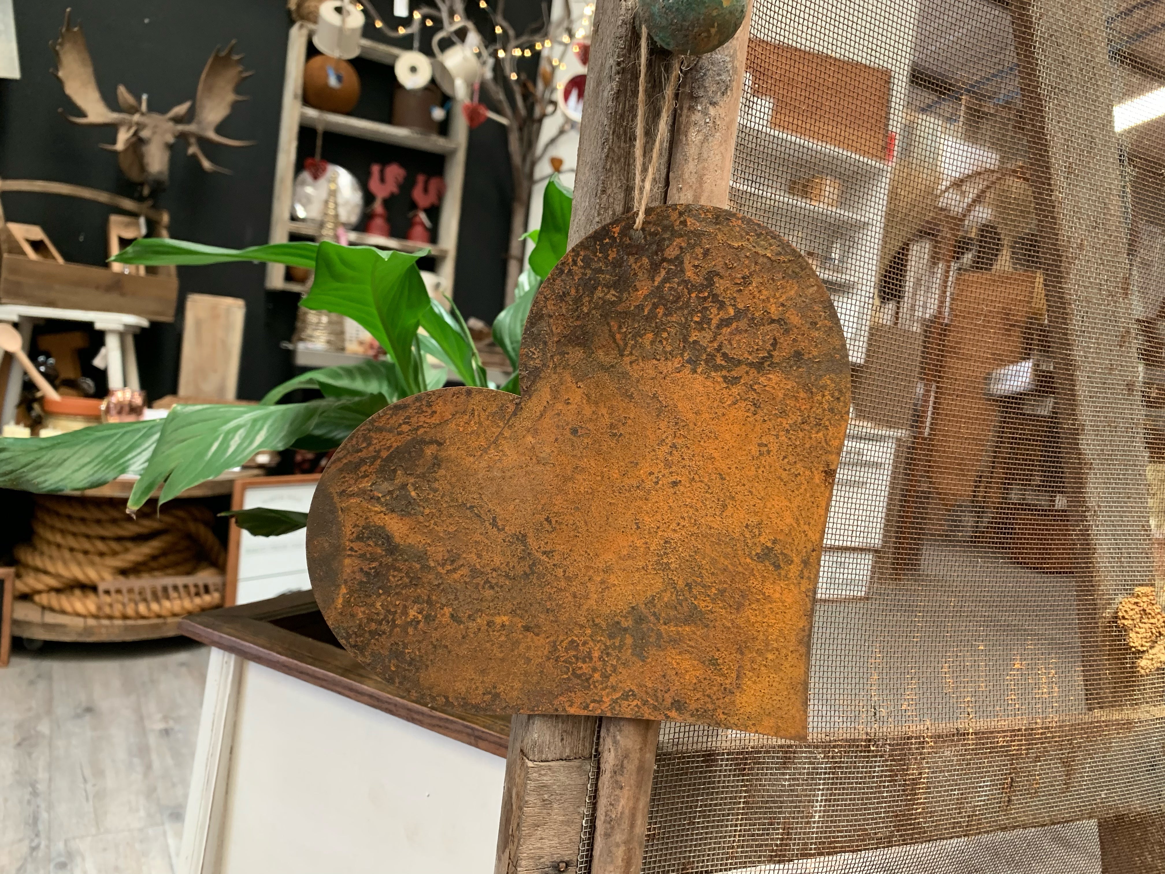 Rusty Hanging Heart