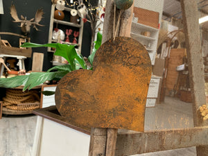 Rusty Hanging Heart